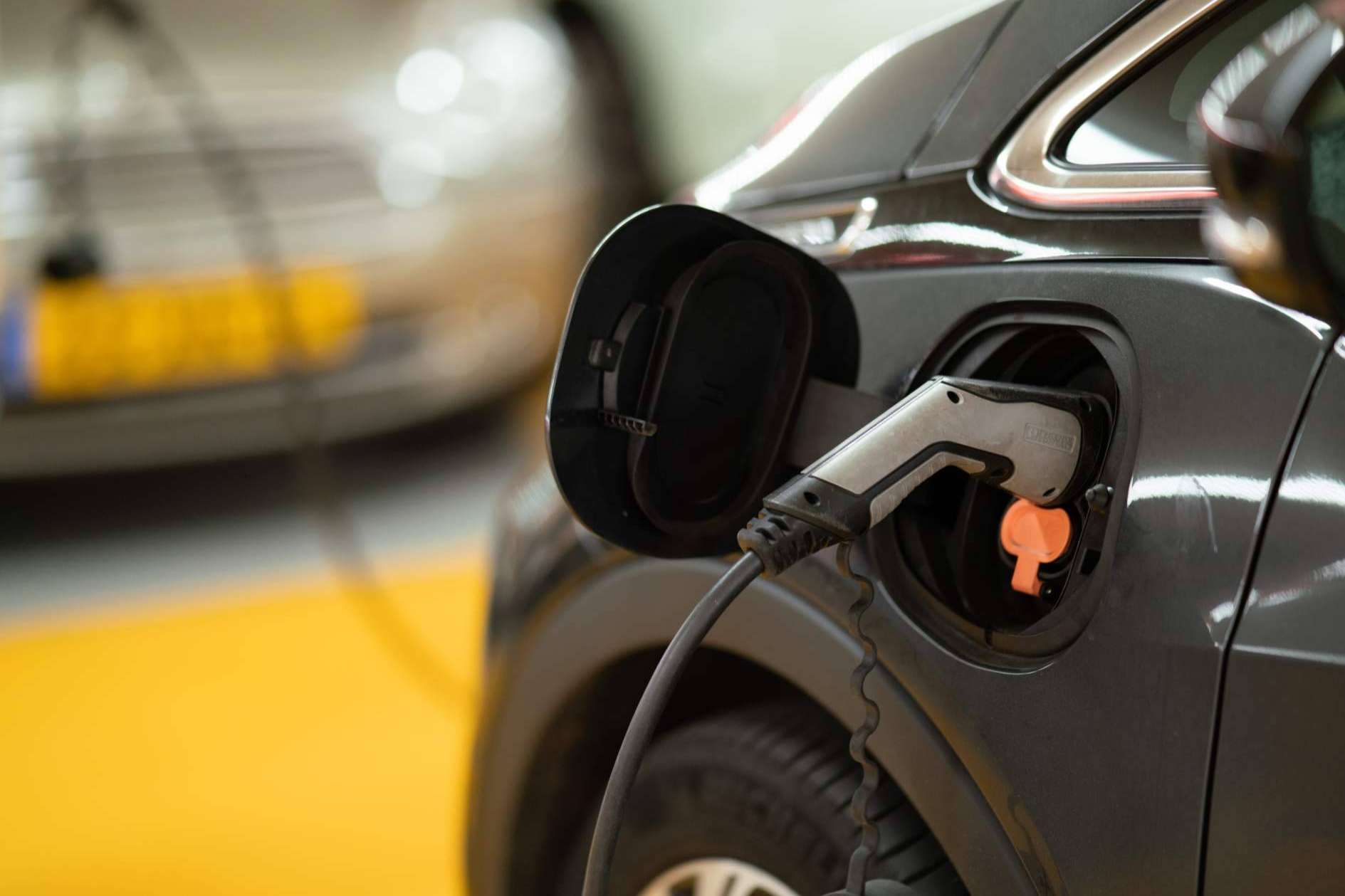 El tripadvisor de la movilidad eléctrica, Zeemcoin