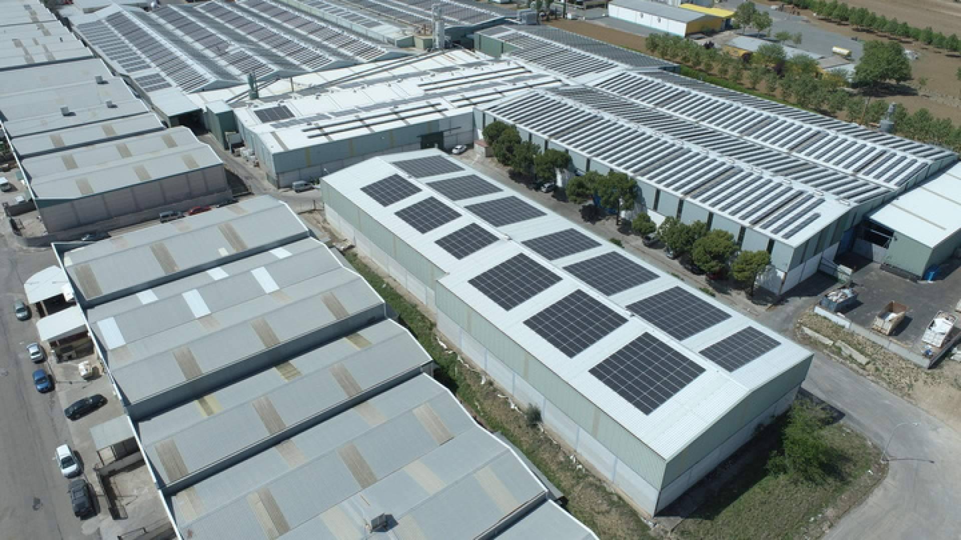 La compañía toledana Top Form apuesta por el autoconsumo de la mano de E4e Soluciones