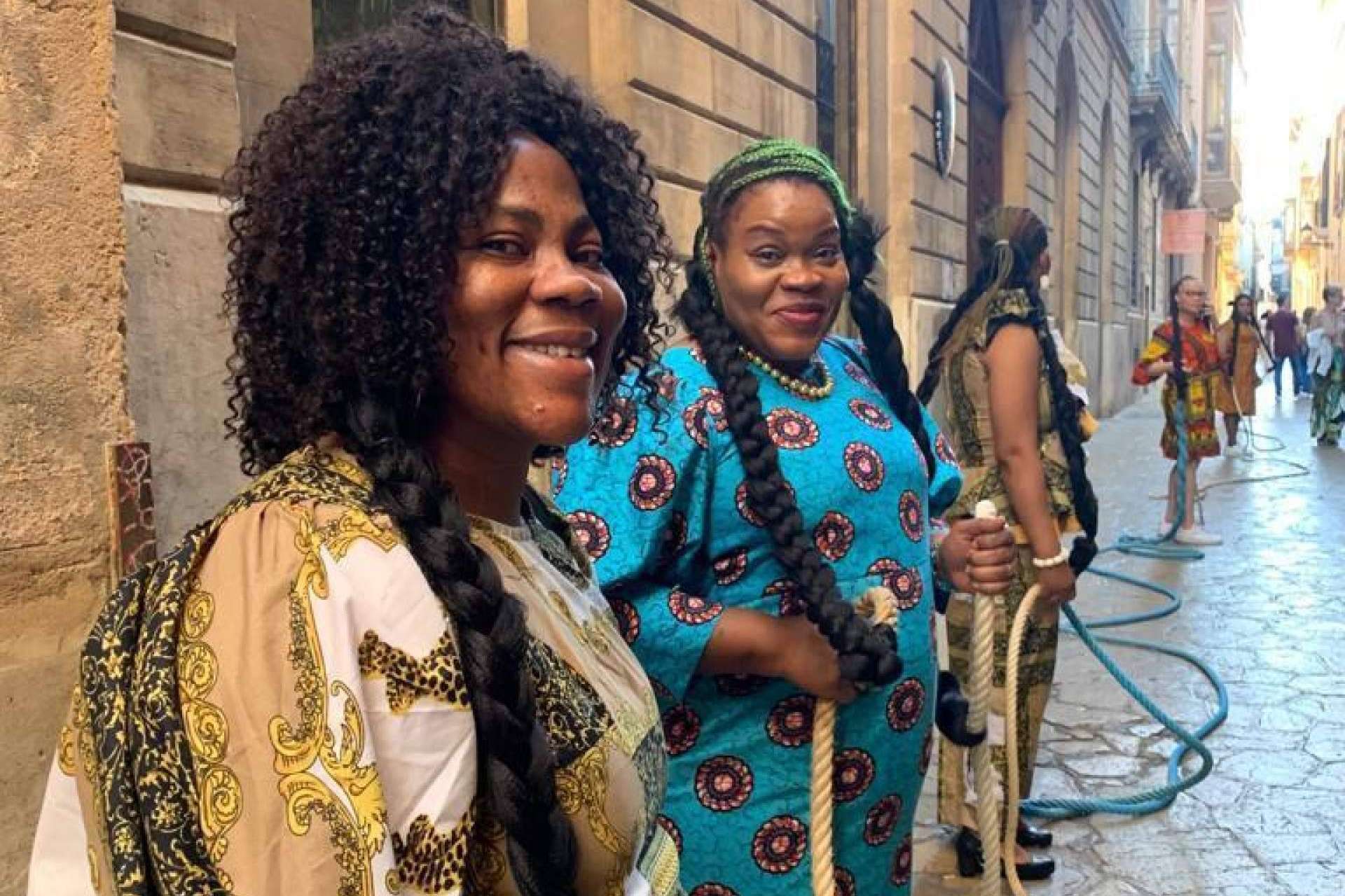 'Cuando el agua se vuelve un refugio más seguro que la tierra', impactante actuación en el Festival Internacional de Performance de Palma de Mallorca