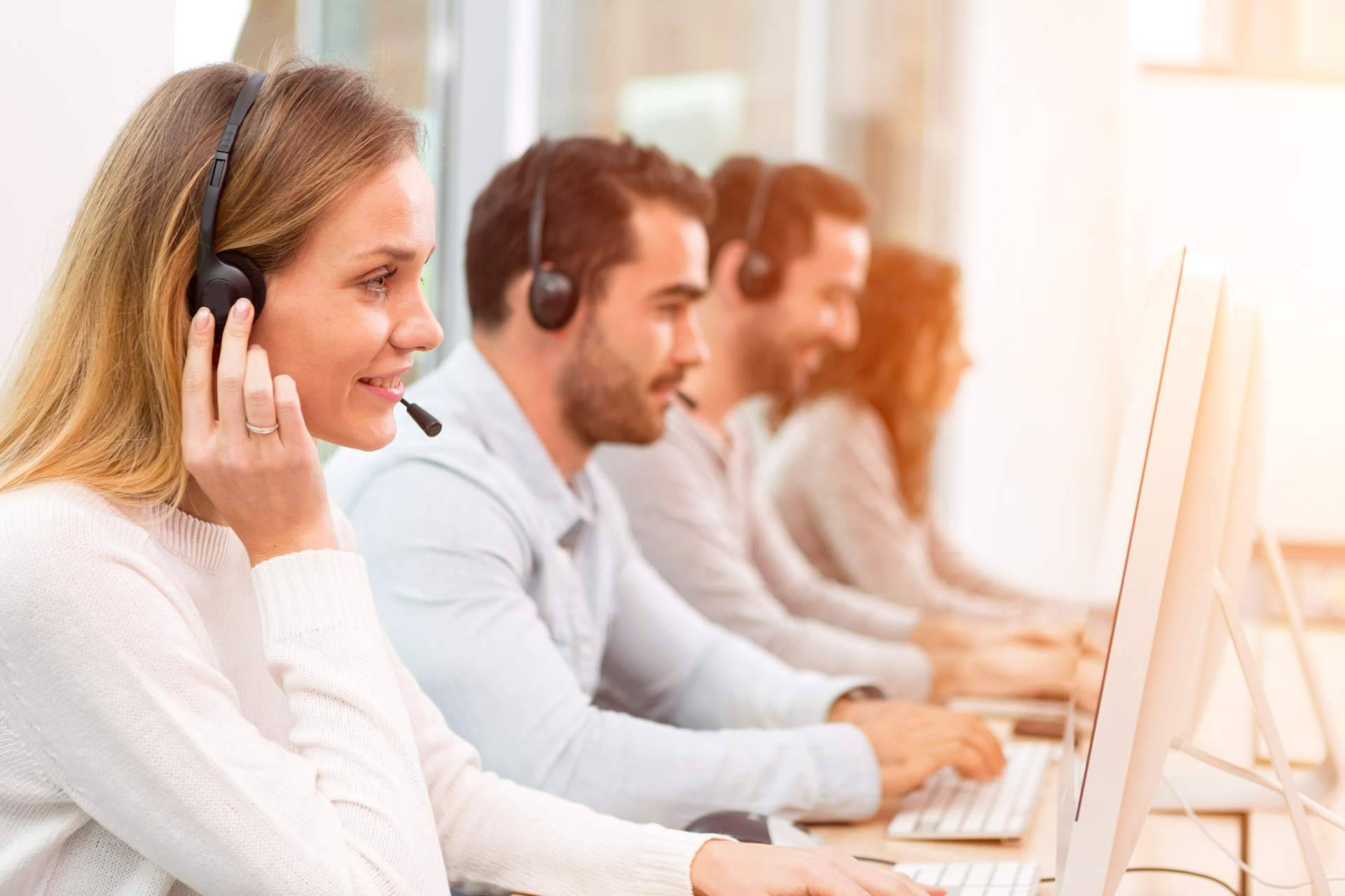 Atención telefónica 100 % humana con SVAE