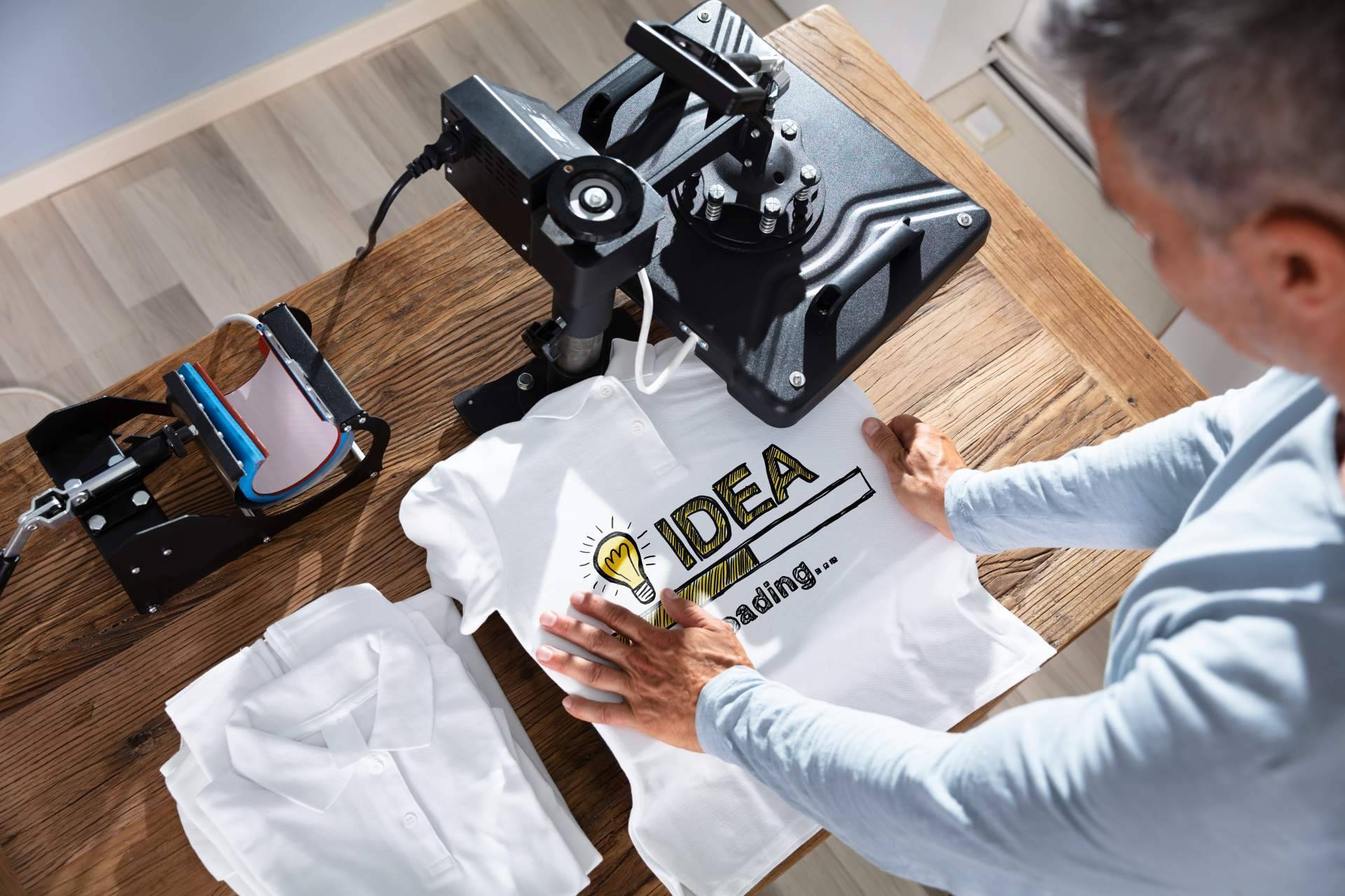 Srflyer.com pone a disposición sus servicios de impresión de camisetas