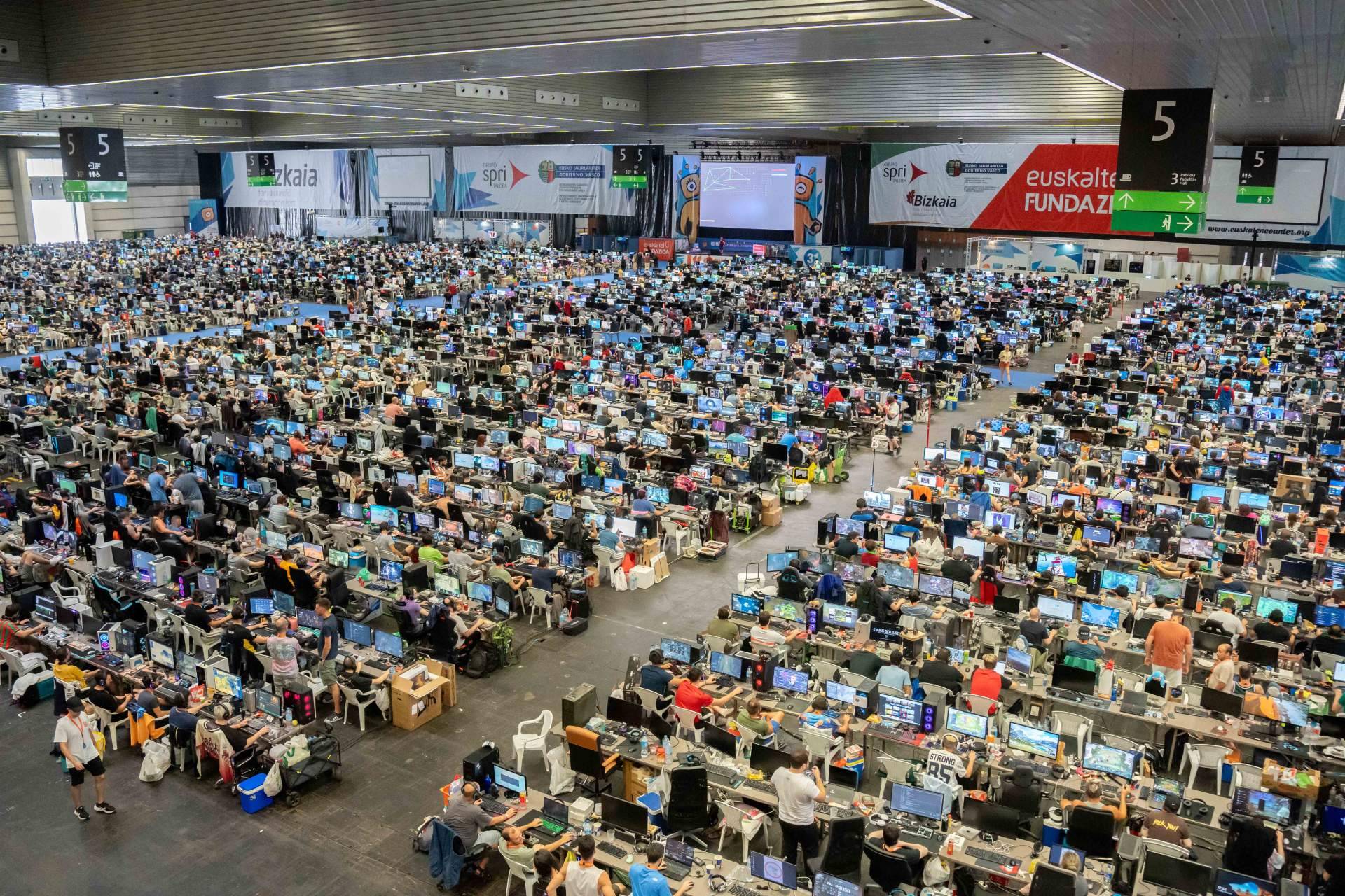 La Euskal Encounter cierra su edición número 31 con un balance altamente positivo, más de 3.600 ordenadores y más de 4.300 participantes