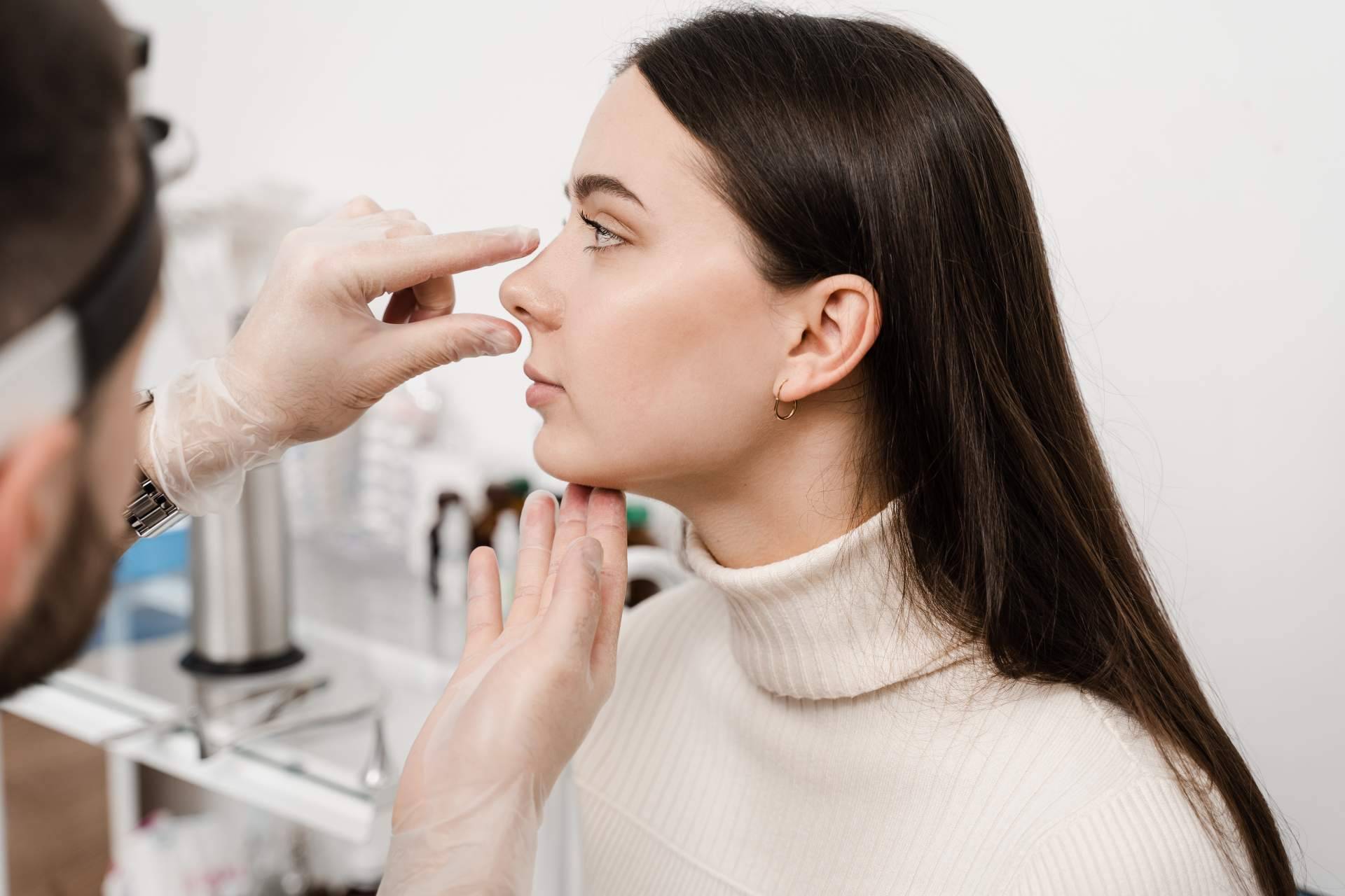 MaxOrl se coloca entre las primeras posiciones de las clínicas especializadas en rinoplastia en Andalucía