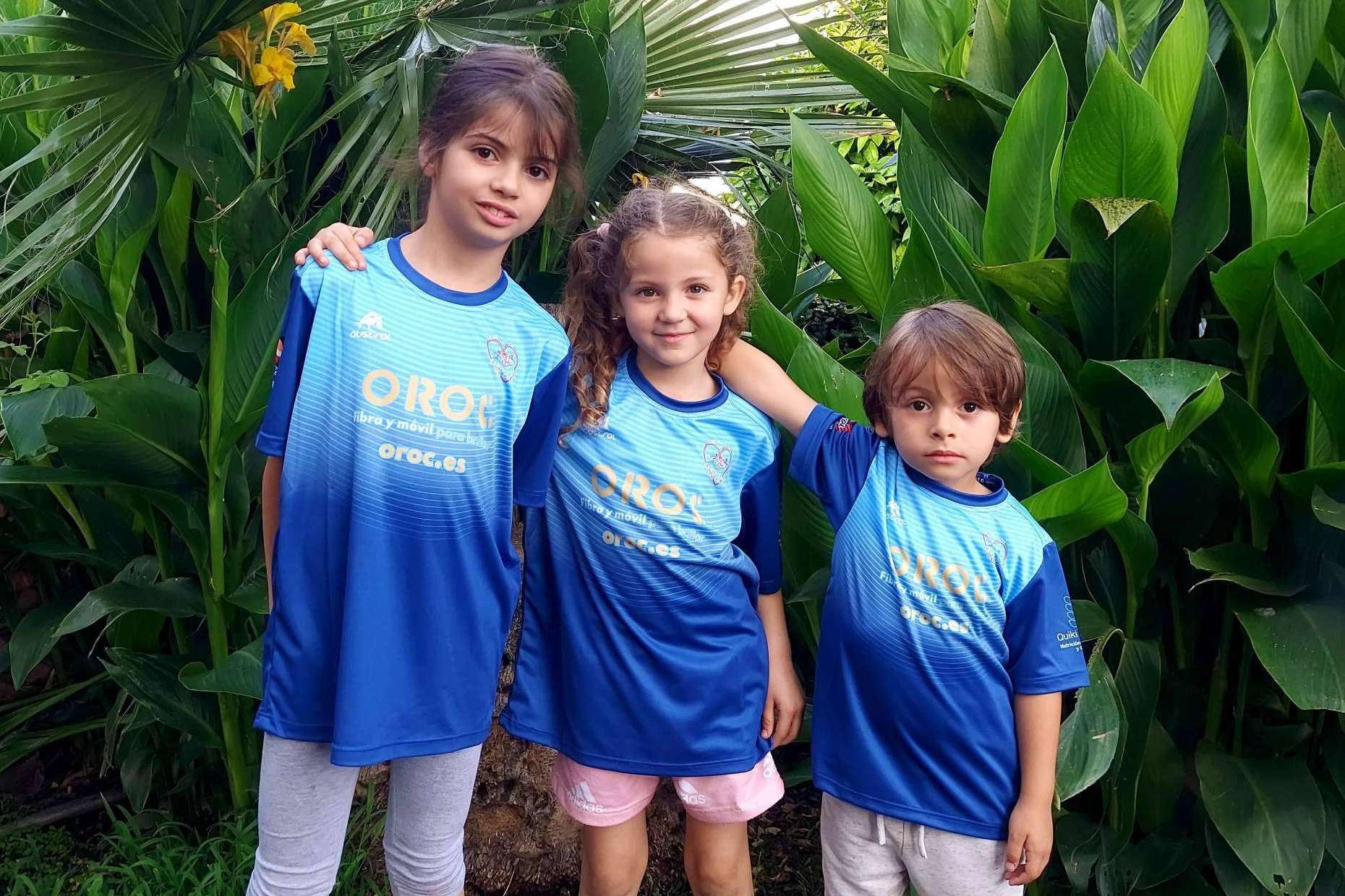 OROC Fibra y Móvil patrocina al Club de Triatlón Santa Olalla del Cala en su compromiso social corporativo