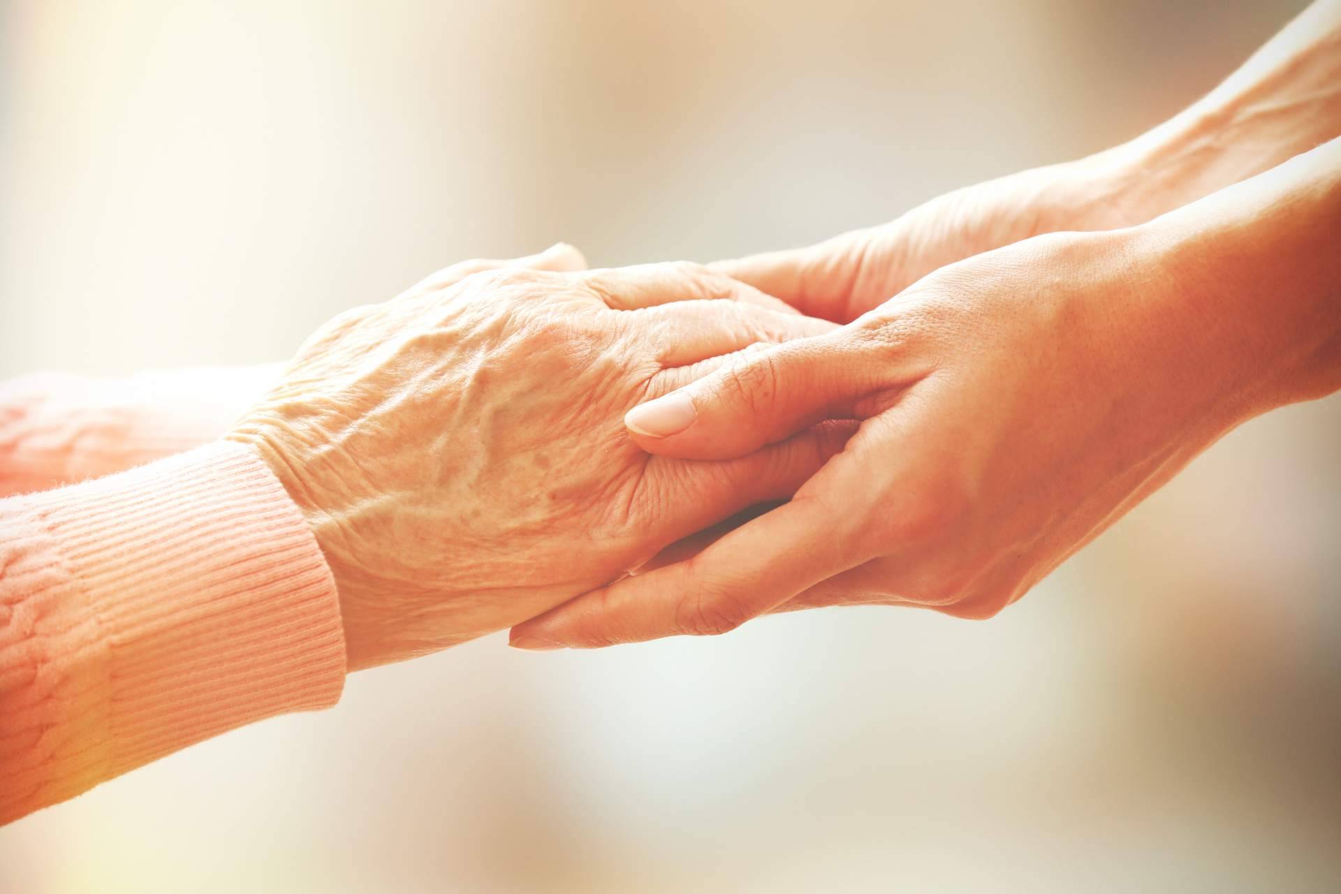 La forma de reconocer los primeros síntomas en la enfermedad de Parkinson