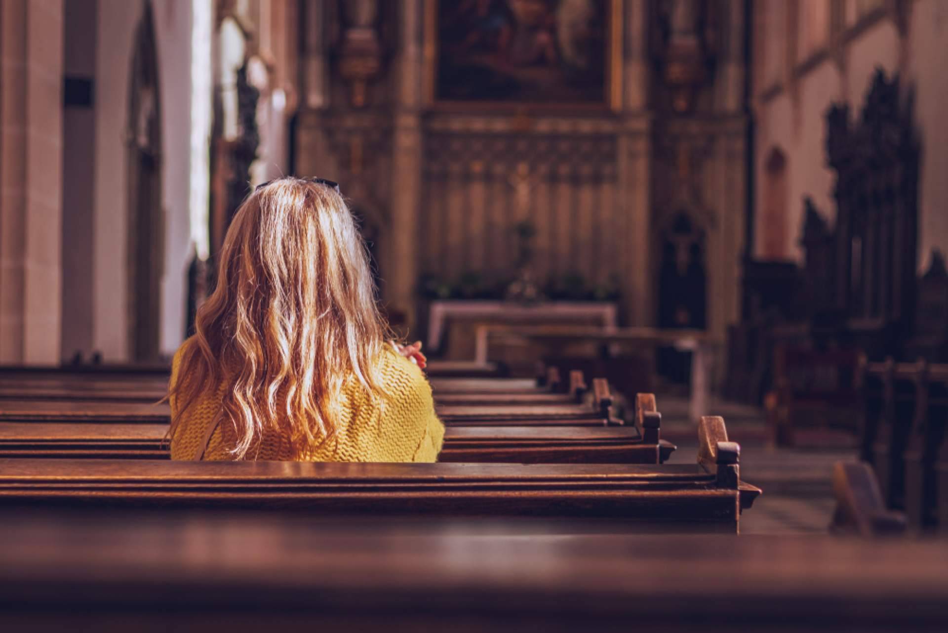 Mejorar la acústica en espacios religiosos con el sistema de megafonía de Belltron