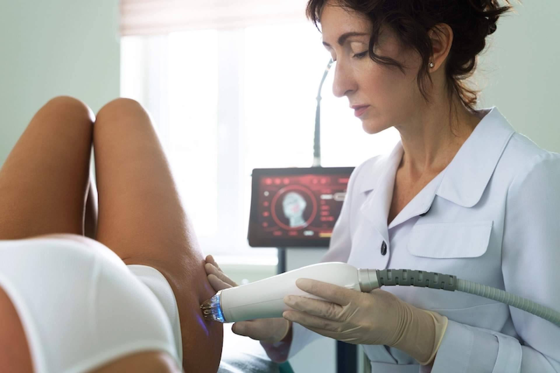 Las ventajas de eliminar estrías de la mano de la Clínica Estética Pilar