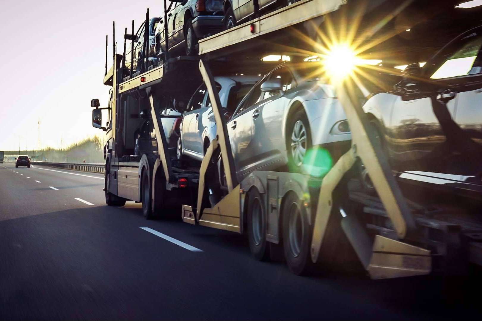 Orvipal, el servicio de transporte de coches en España a precio justo