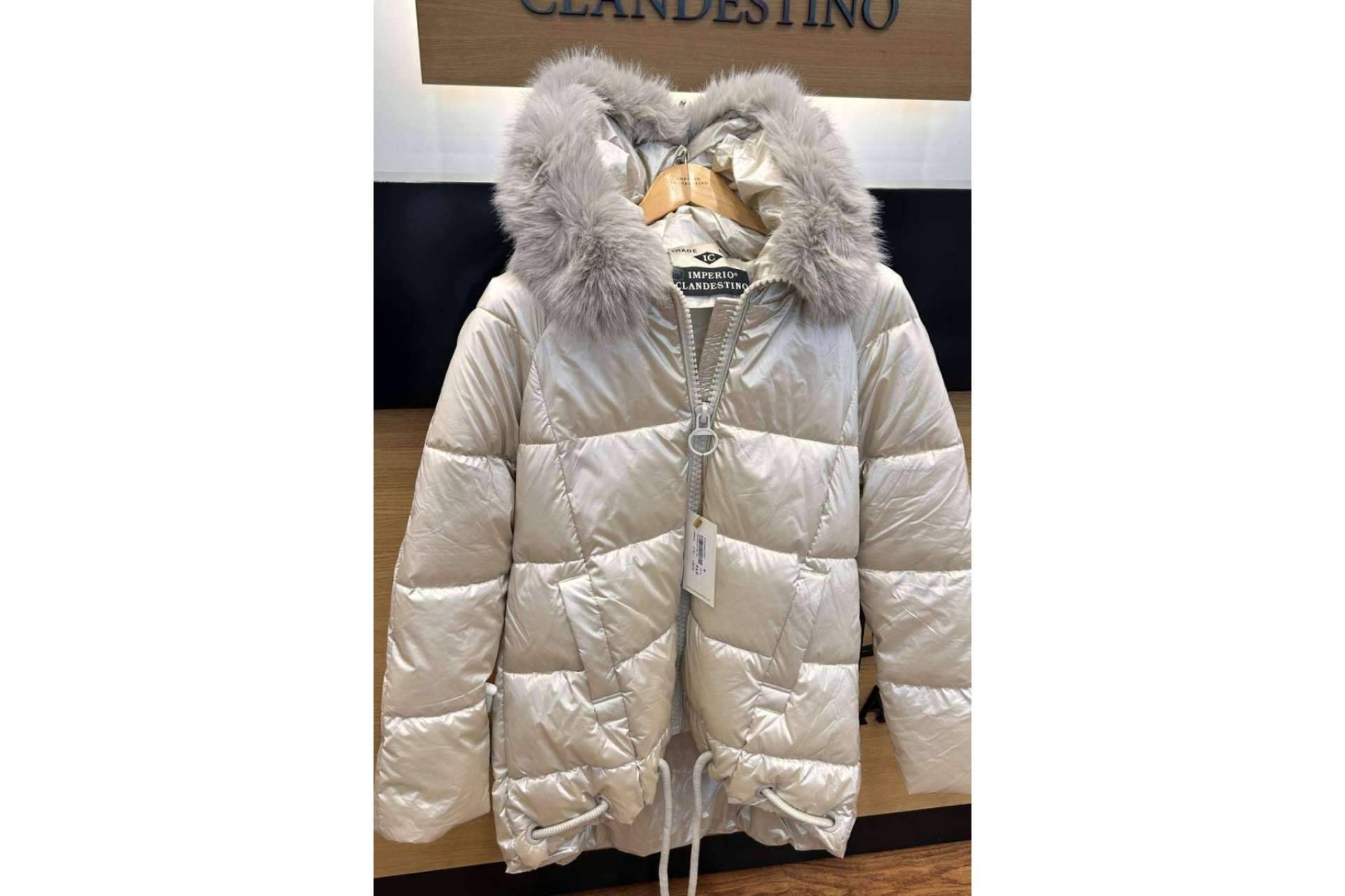 Presentación de la colección de abrigos para la temporada otoño-invierno 2023 de Imperio Clandestino