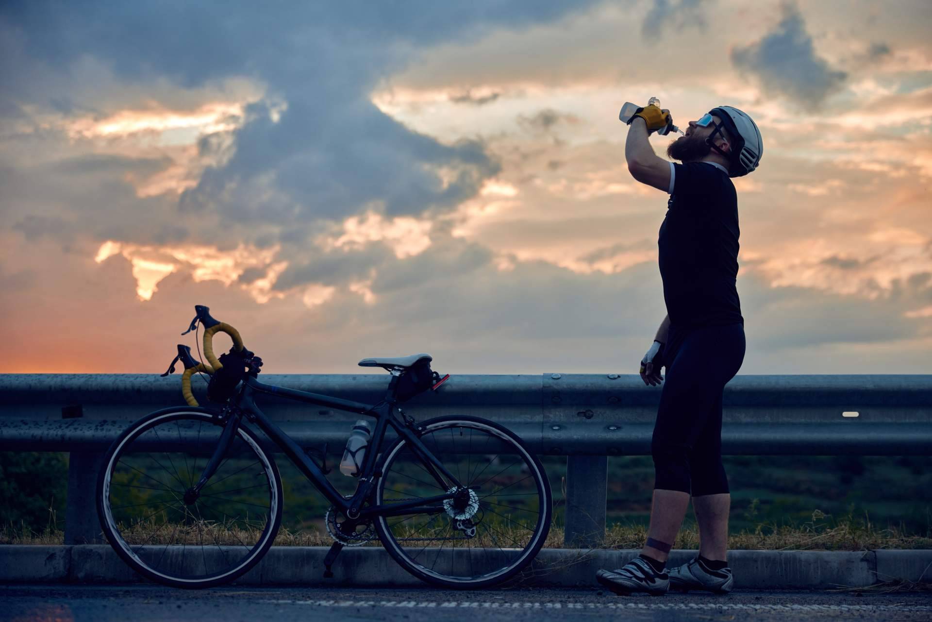 Los productos que se deben consumir durante la práctica del ciclismo