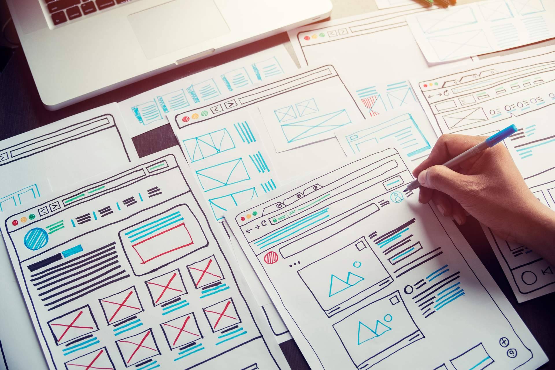 Equipo de expertos diseñadores de UI y UX en LyovoGraphics