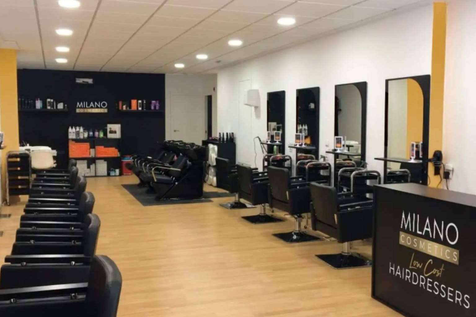 Expansión global de la red de franquicias de peluquería