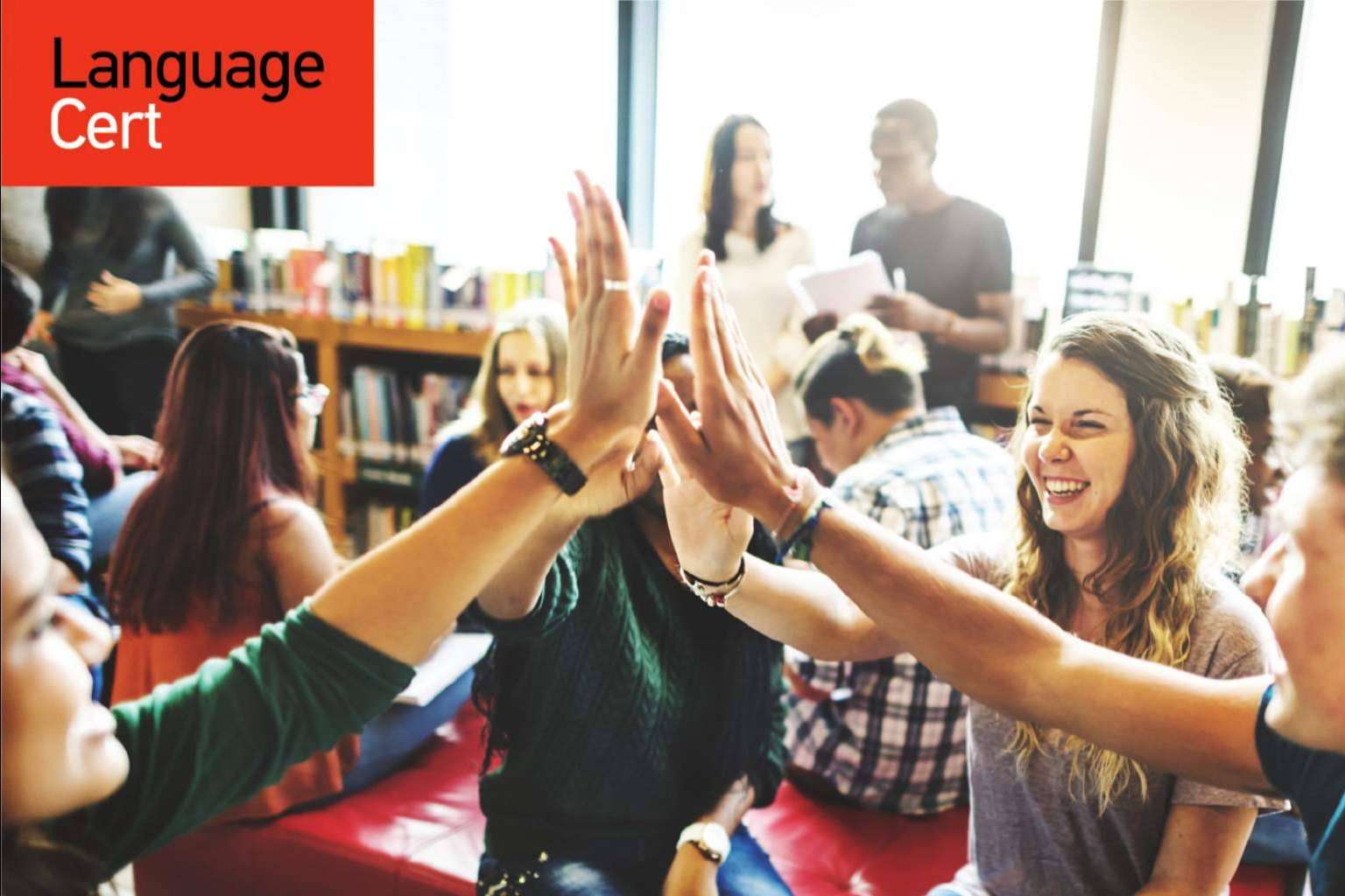 El examen de moda; LanguageCert para conseguir el B1, B2 o C1 de inglés este otoño