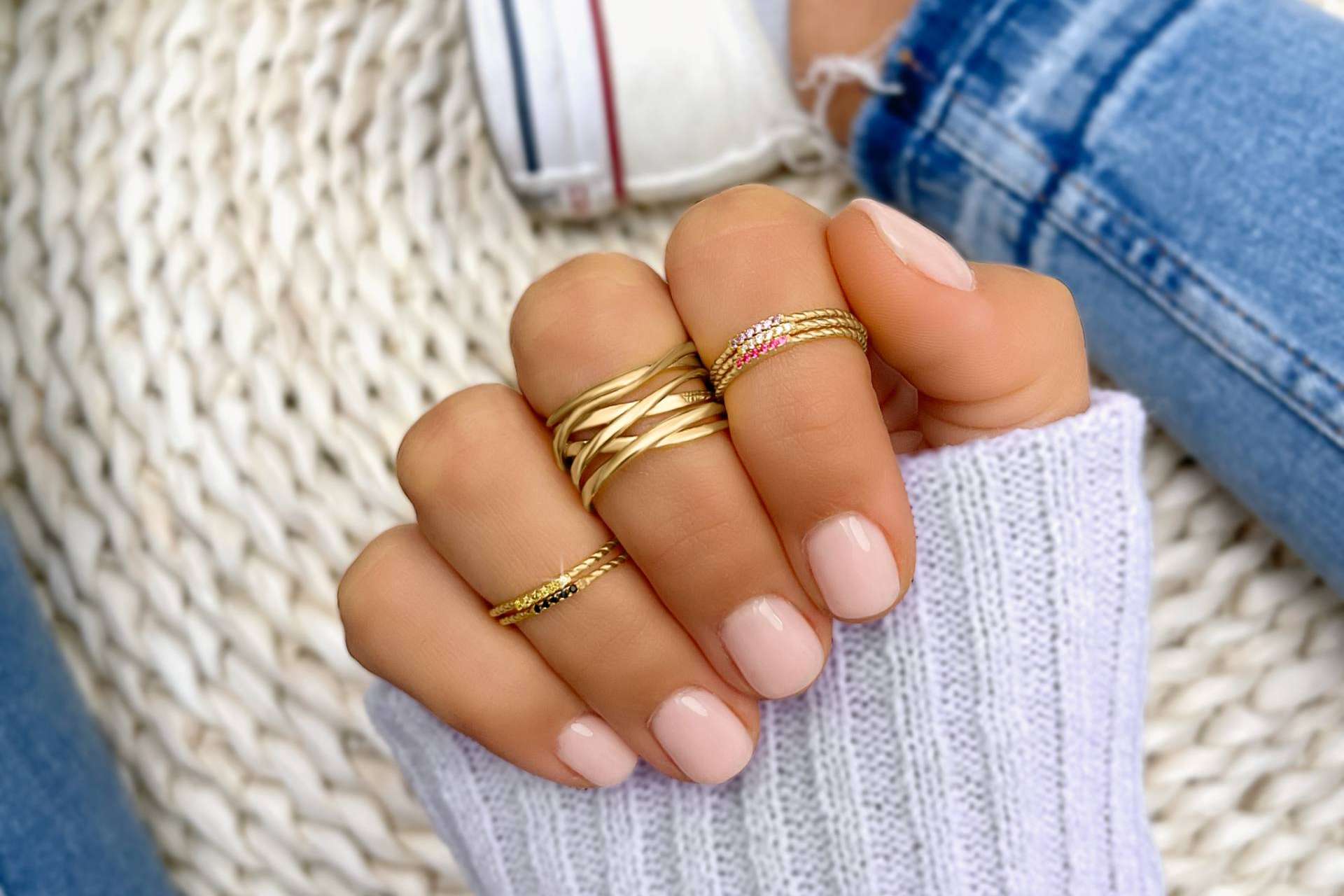 Los accesorios de la joyería online Le Petite Marie permiten crear un look de 10