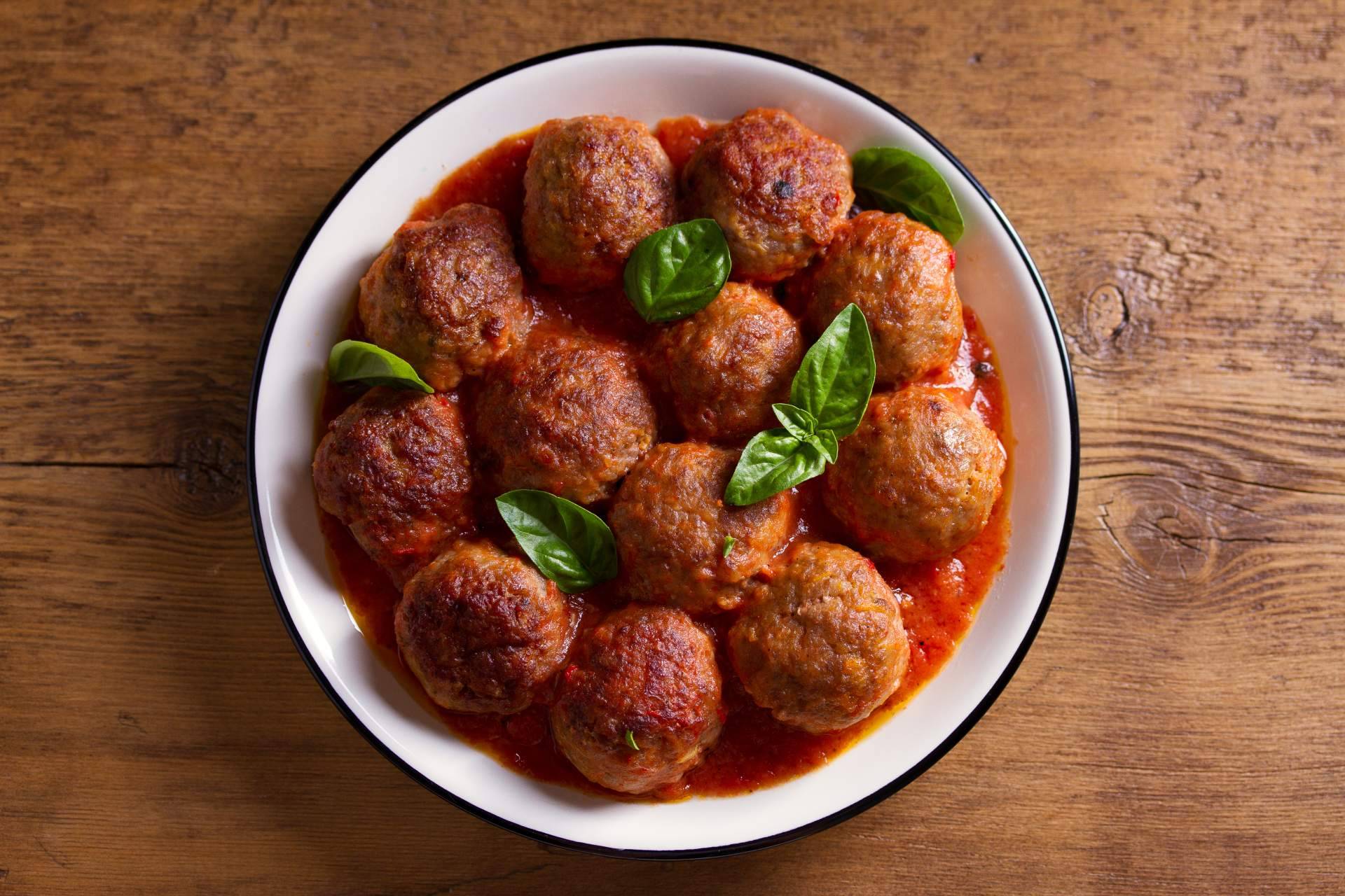 Nuveg revoluciona el sabor. Descubrir estas ricas albóndigas veganas en la innovadora línea de Mediterranean Superfoods