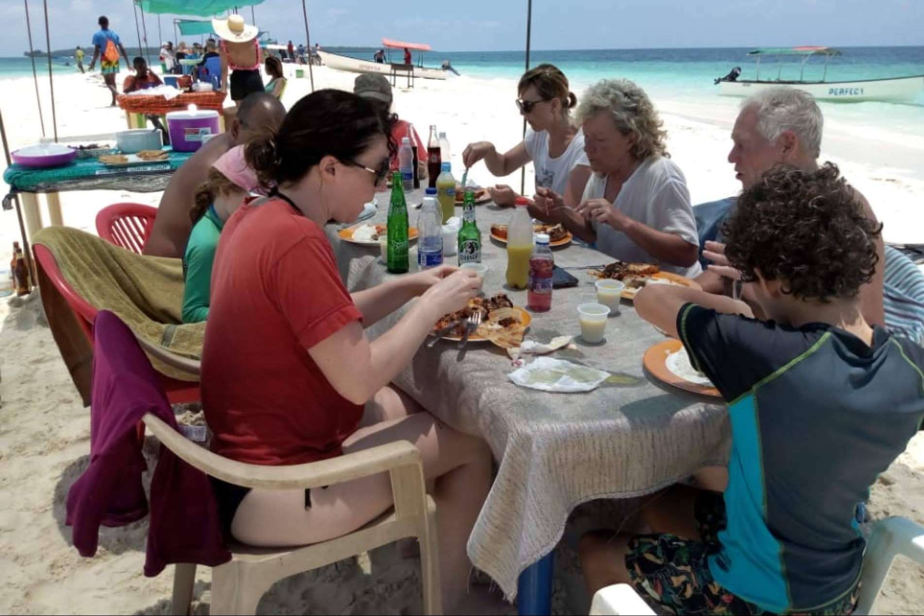 Explorar la naturaleza y cultura de Tanzania con los safaris de Kobe Tours y Safaris