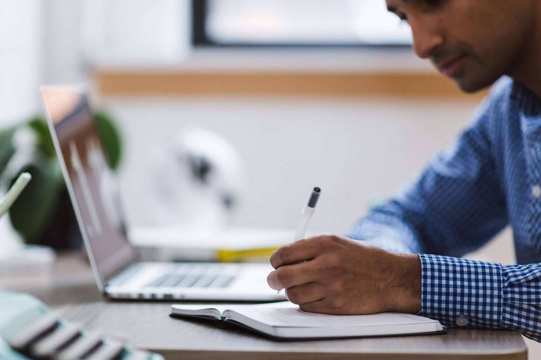 En qué consisten los servicios lingüísticos globales de lujo