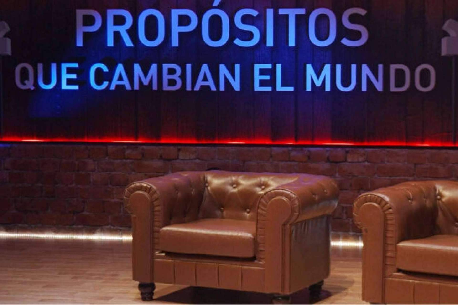 Desde el dibujo hasta el escenario, transformar las ideas en eventos memorables con Reto Audiovisual