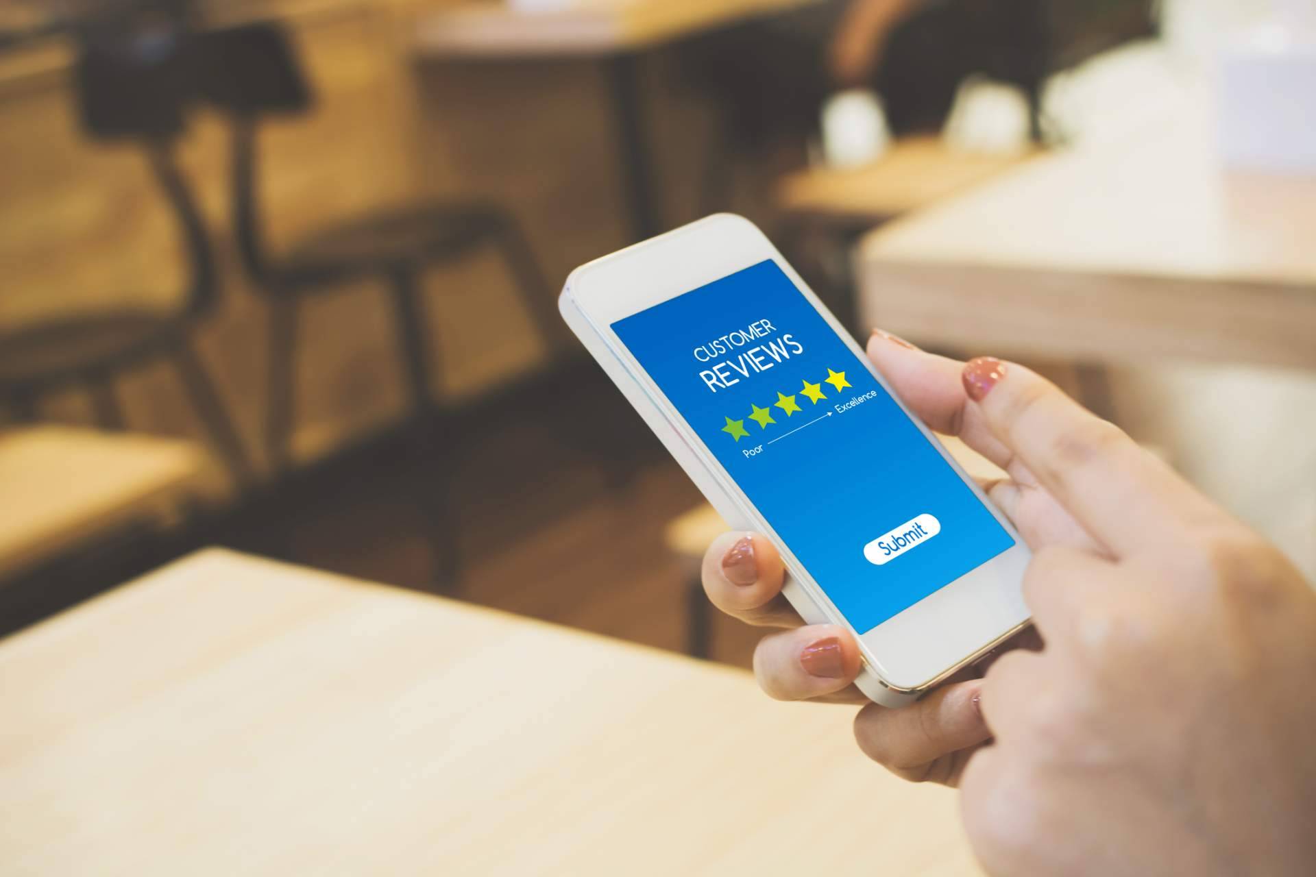 Un 60 % de las compañías todavía no utiliza los canales digitales para mejorar la experiencia del cliente