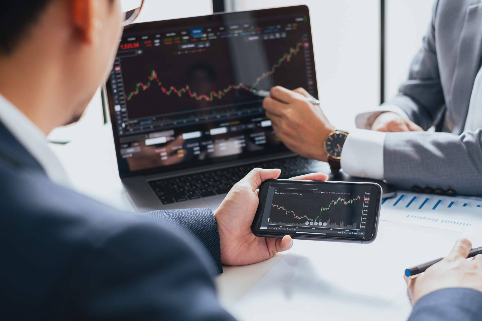 La nueva generación de brókers; juventud y confianza en Bridge Markets