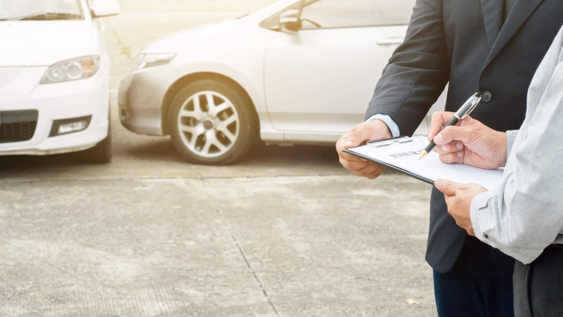 ¿Por qué vender un coche a un desguace autorizado en lugar de a un particular?