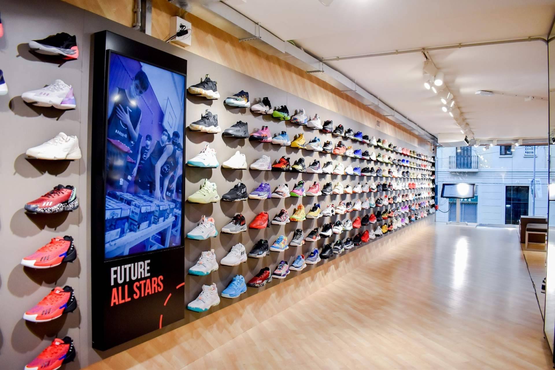 Escáner 3D Albert2 Pro instalado en una de las tiendas de basket más famosas de Barcelona, 24Segons, por Aetrex
