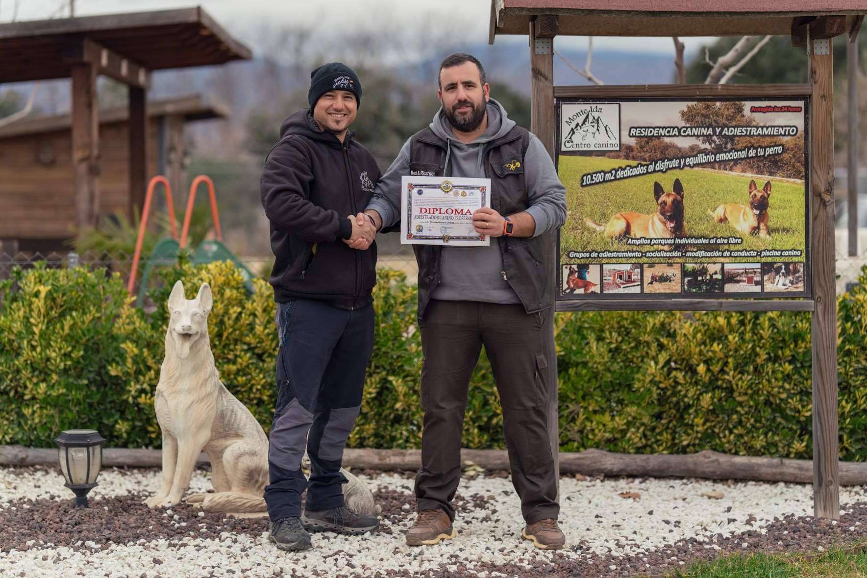Curso de Adiestrador Canino Profesional. Escuela de adiestramiento Monte Ida