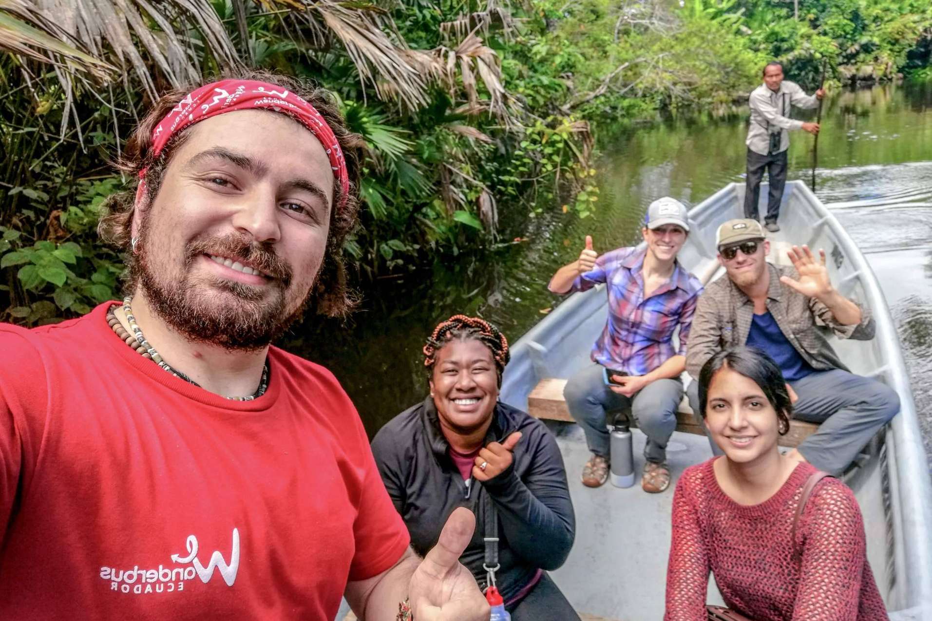 Viajar a Ecuador es sinónimo de vivir una experiencia inigualable con WanderBus