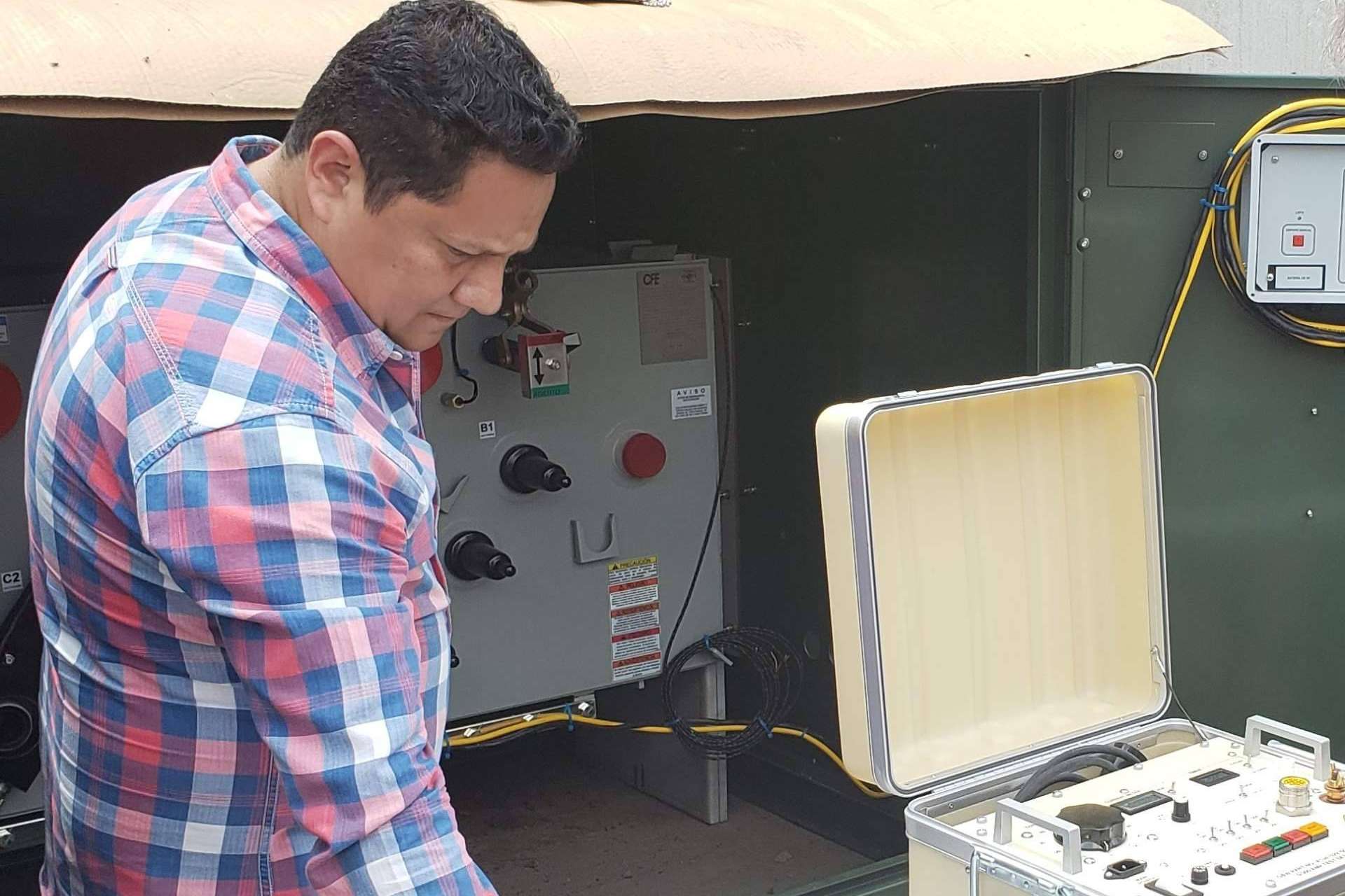 Máxima seguridad y confiabilidad en distribución subterránea con los seccionadores tipo pedestal de iTepeyac