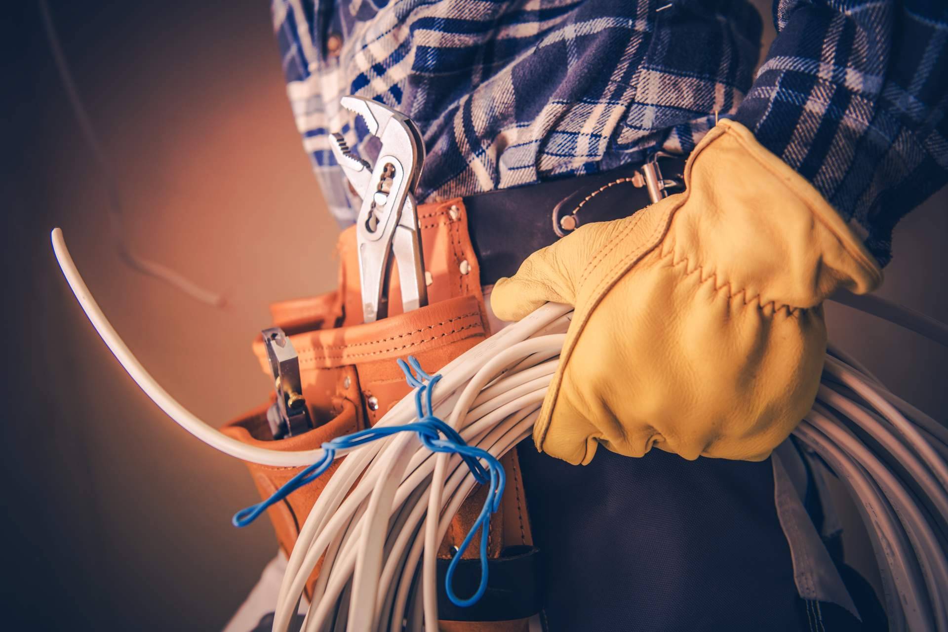 ¿Cómo ser electricista autónomo?, Asesoría Fiscália lo explica