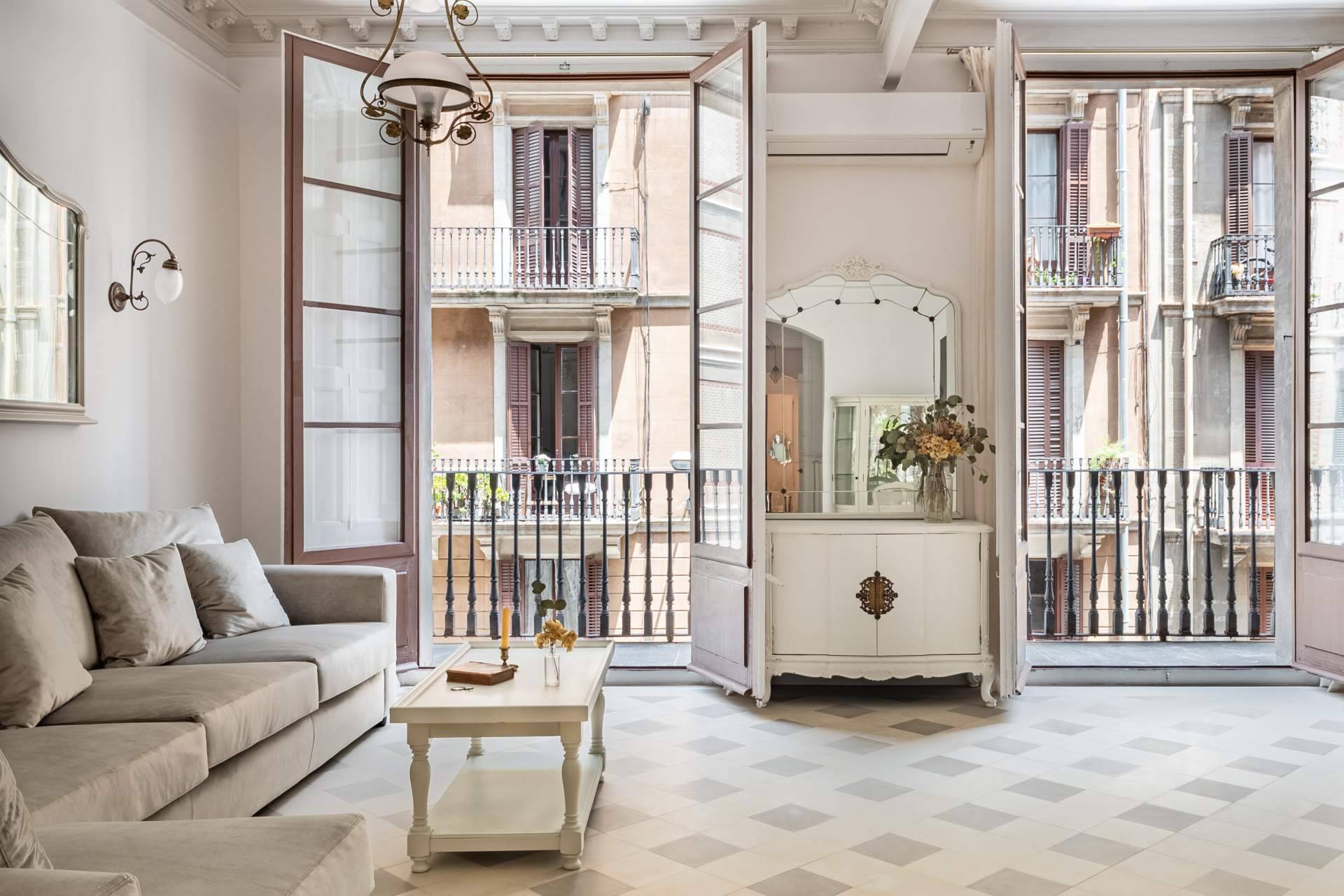 Pilar Domingo, una personal shopper inmobiliario con un gran conocimiento sobre el mercado de la ciudad de Barcelona
