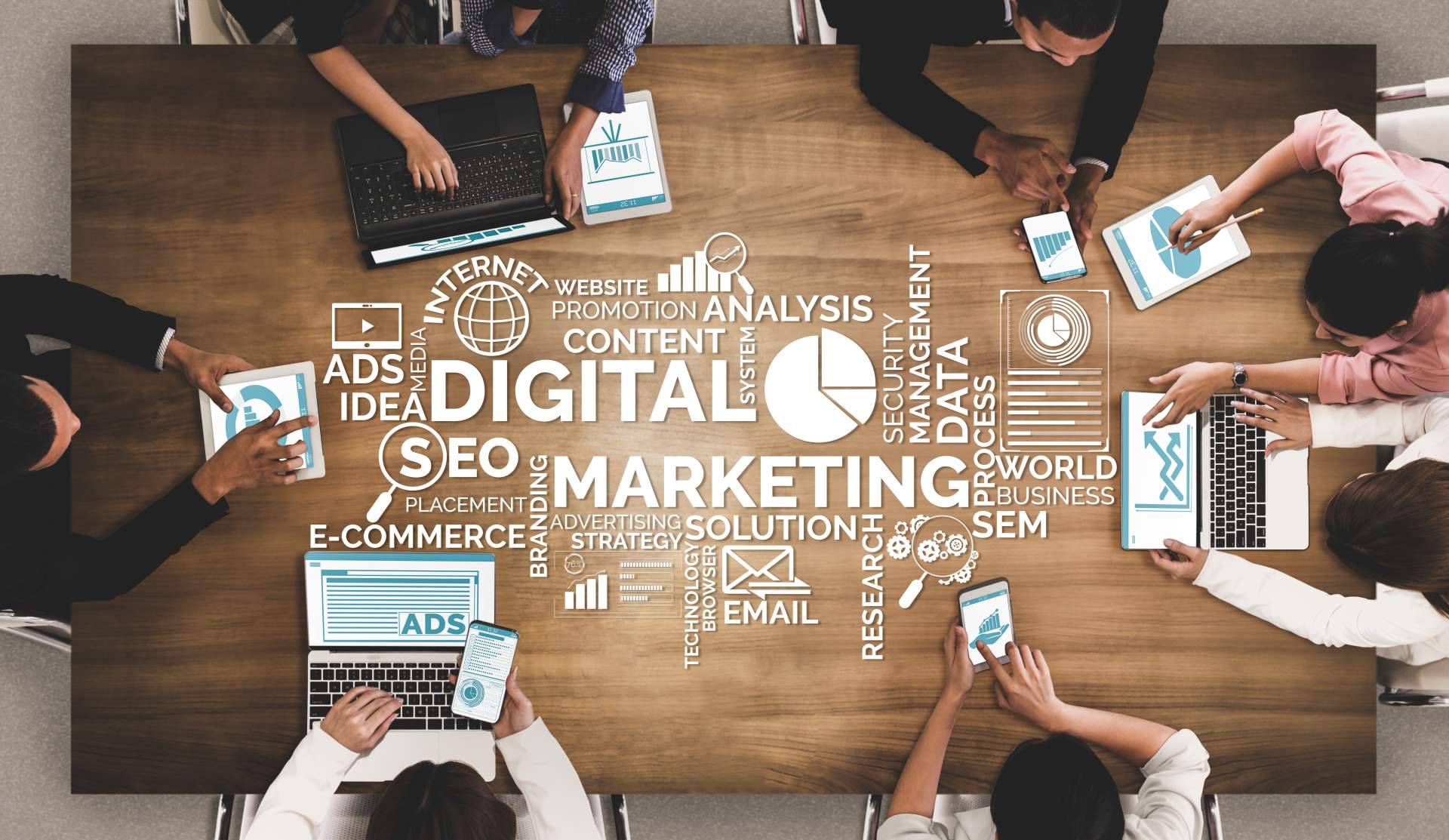 Estrategias de marketing digital para empresas, con Khumpu