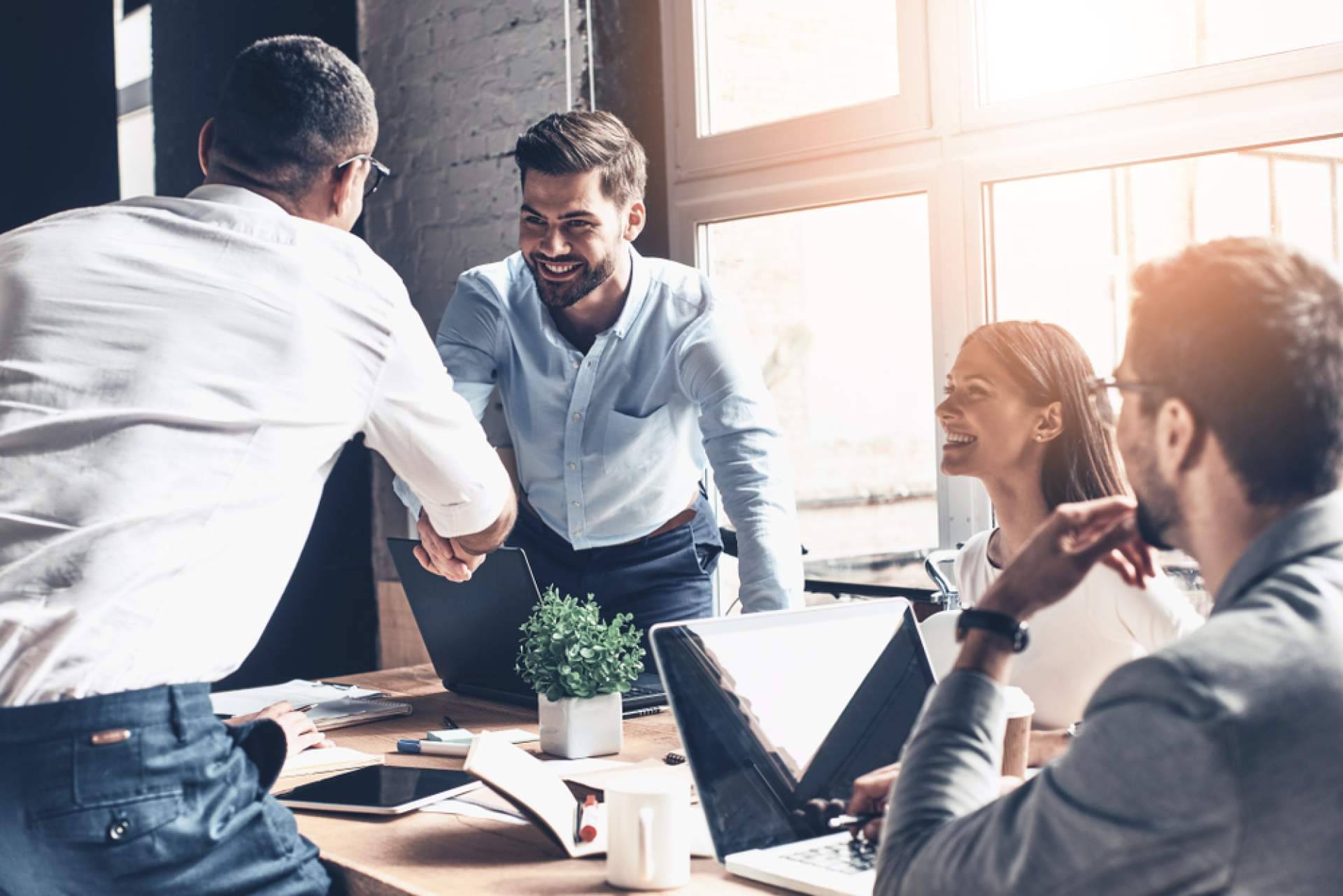 ¿Por qué las empresas consideran externalizar recursos humanos?, estrategias innovadoras en gestión laboral