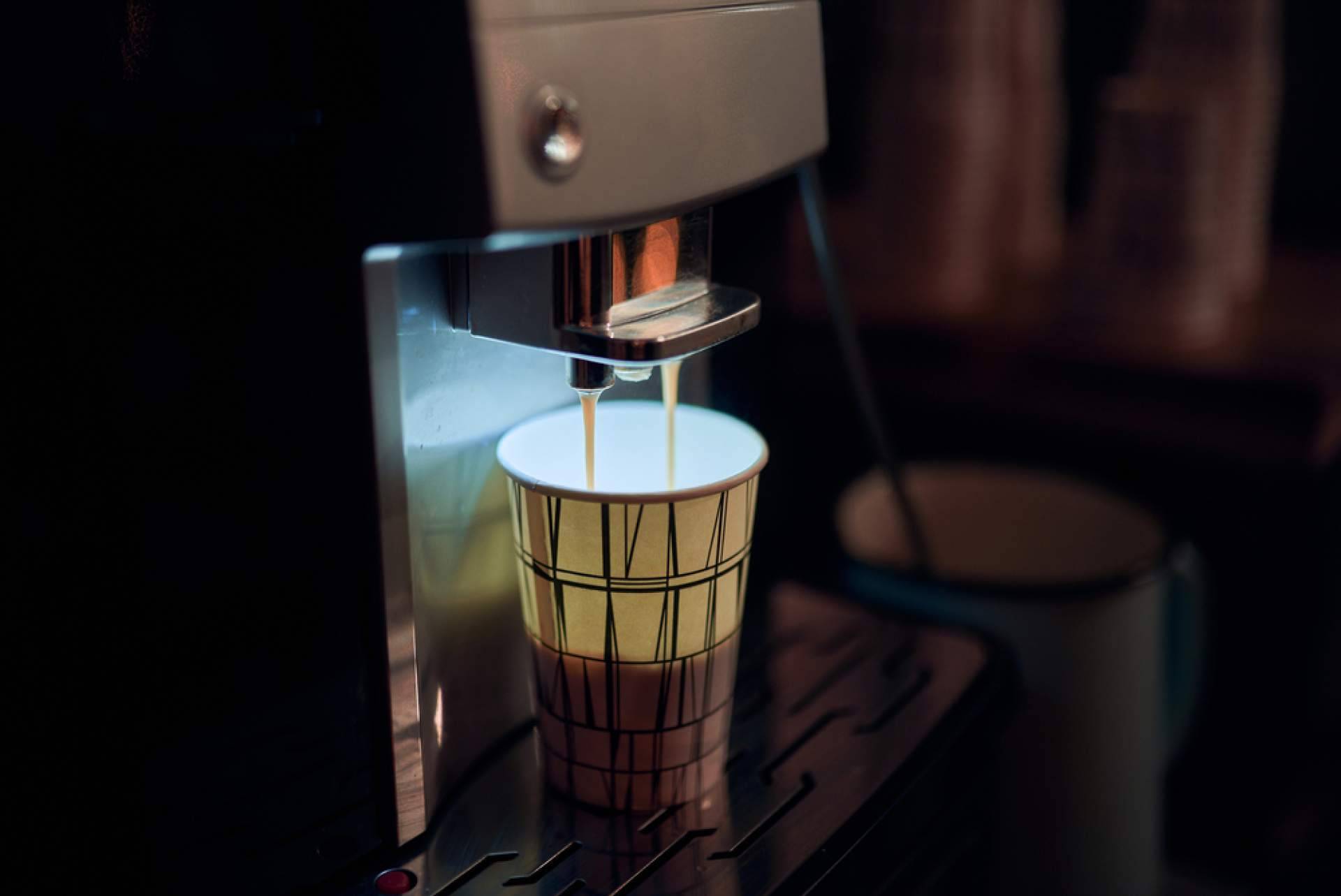 Servicio de máquinas expendedoras de café, con C&B Señor