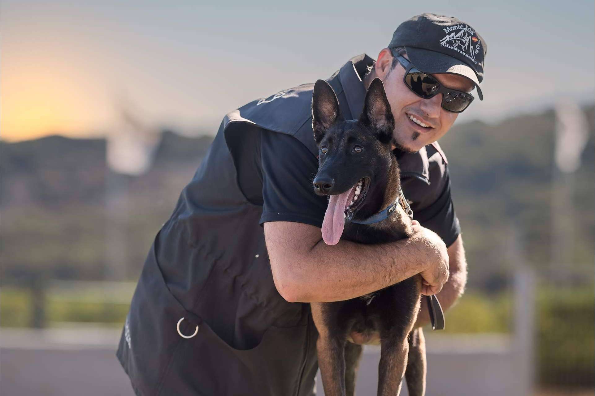 Cuidado, educación y adiestramiento para mascotas con Monte Ida