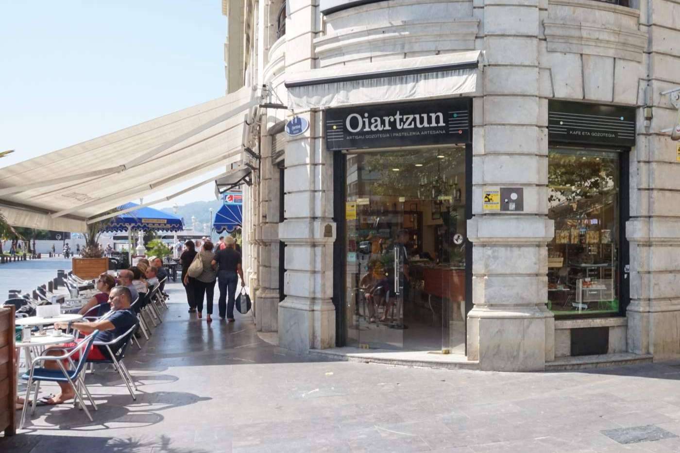 Pastelería Oiartzun recibe el reconocimiento con un Solete Repsol