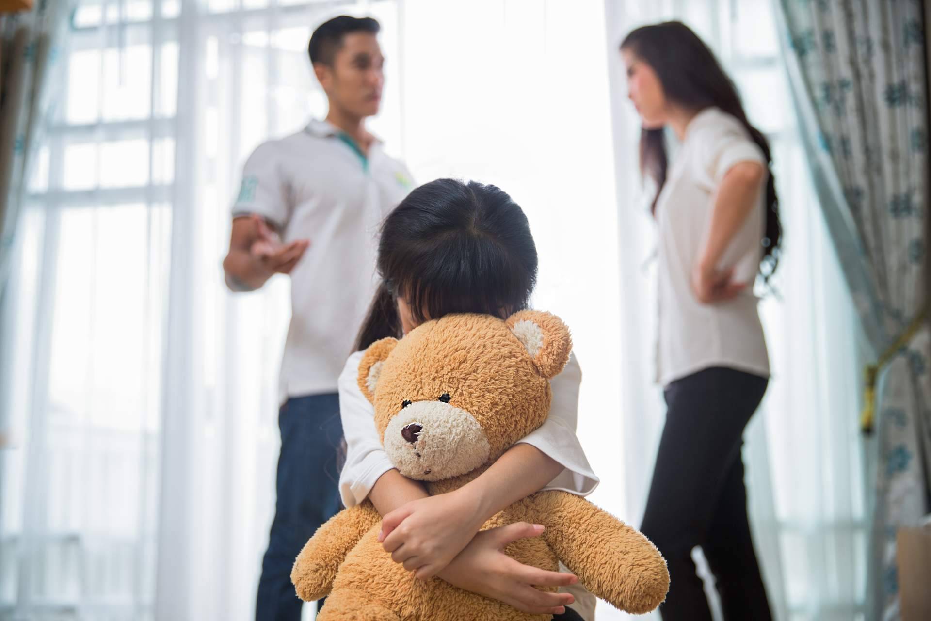 Cómo enfrentarse a una separación cuando hay hijos en la pareja, según Serena Psicologia