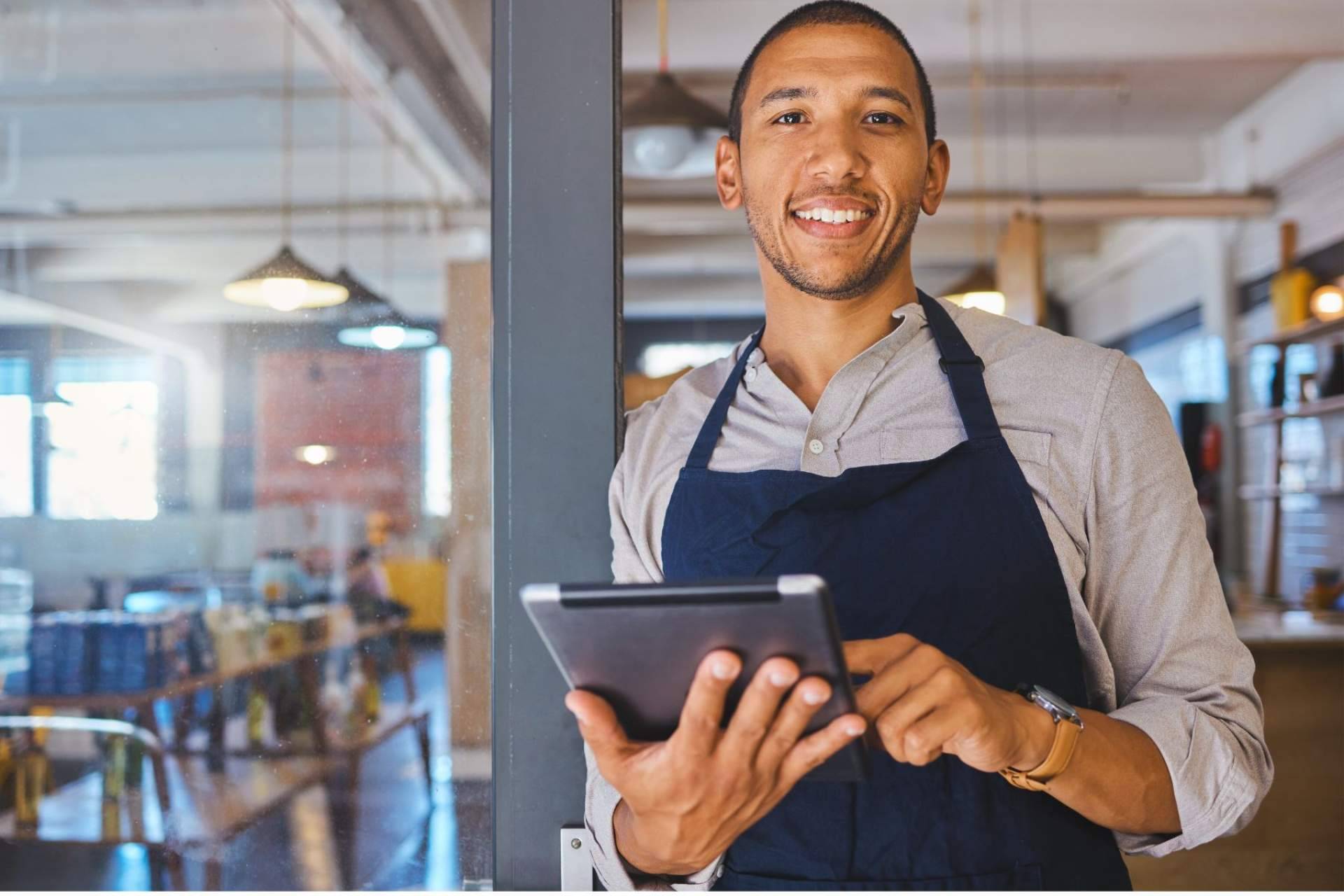 La aplicación MenuMaker ayuda a gestionar las reservas de un restaurante de forma fácil