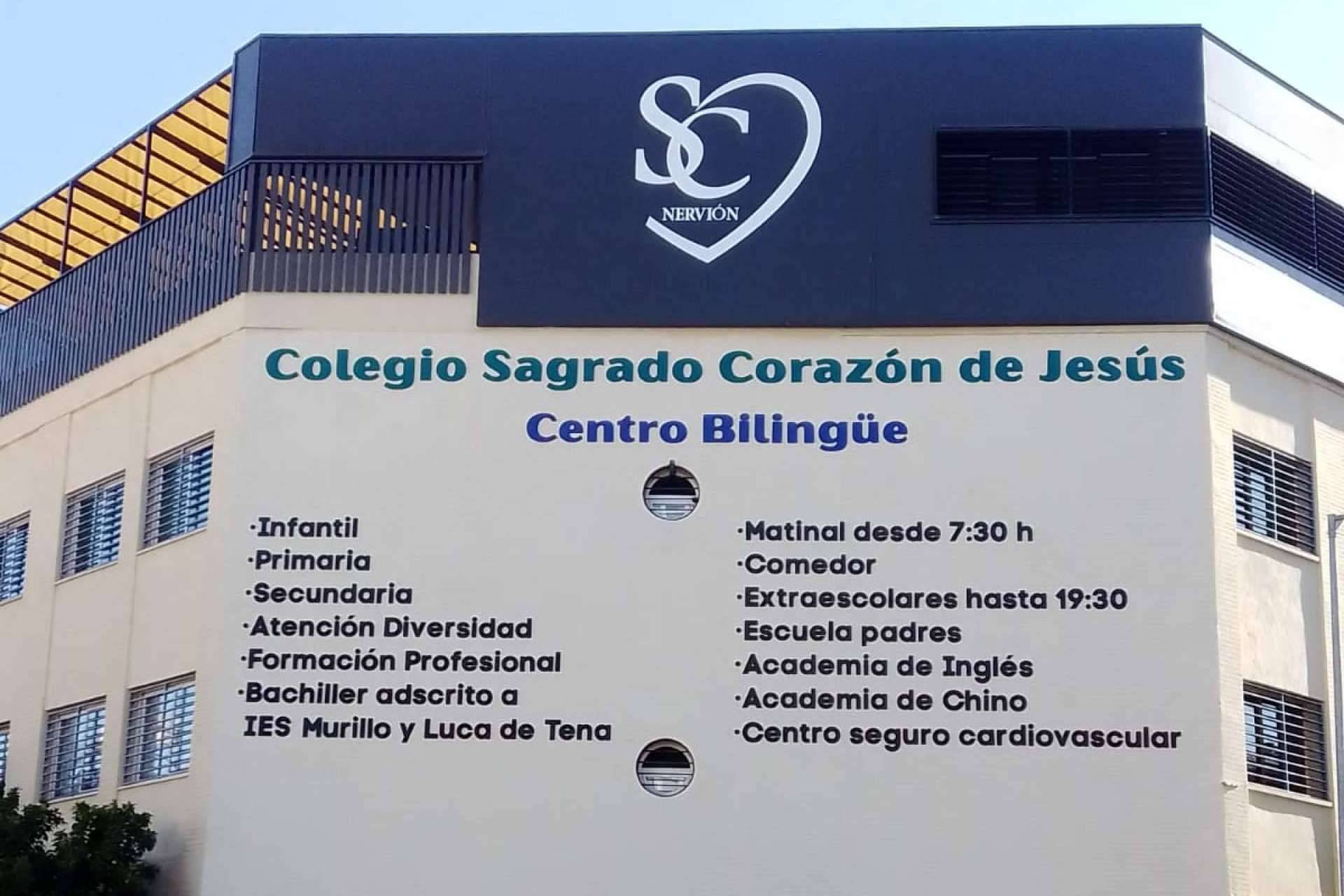 Academia de chino en Colegio Sagrado Corazón de Jesús