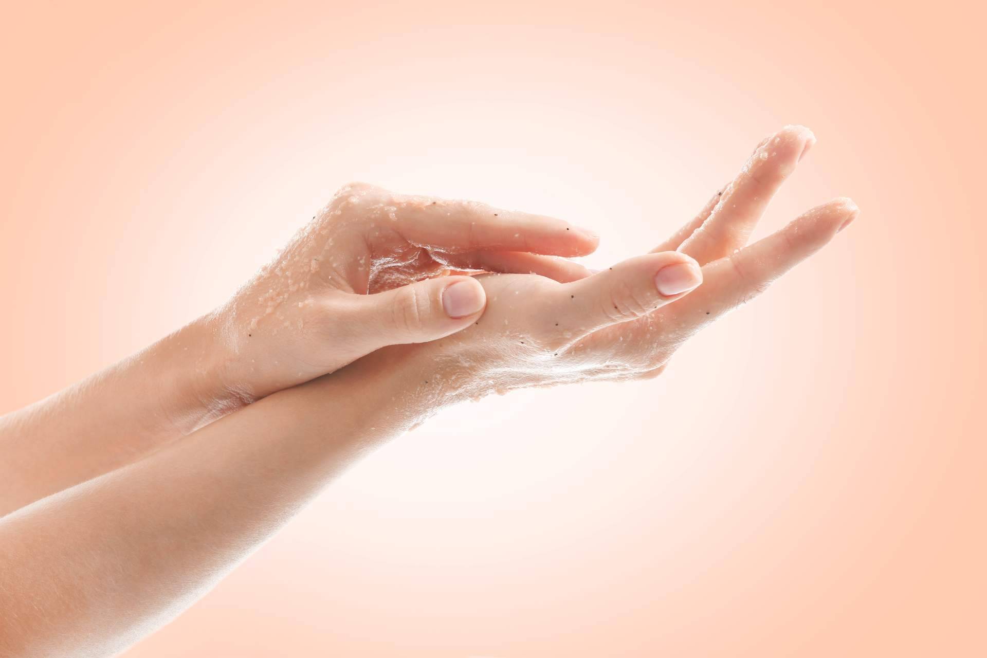 Crina Rus Beauty Center y la importancia de una rutina para el rejuvenecimiento manos
