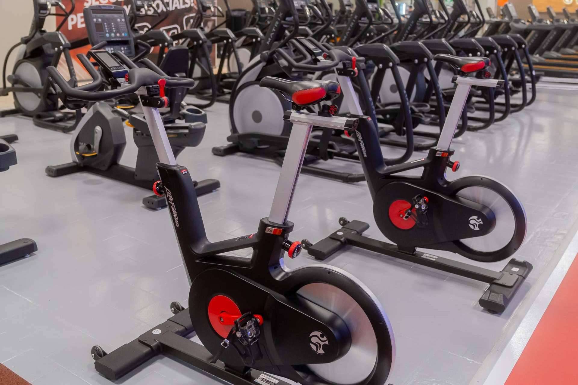 Qué ventajas ofrece VivaGym para hacer ejercicio en bicicleta estática