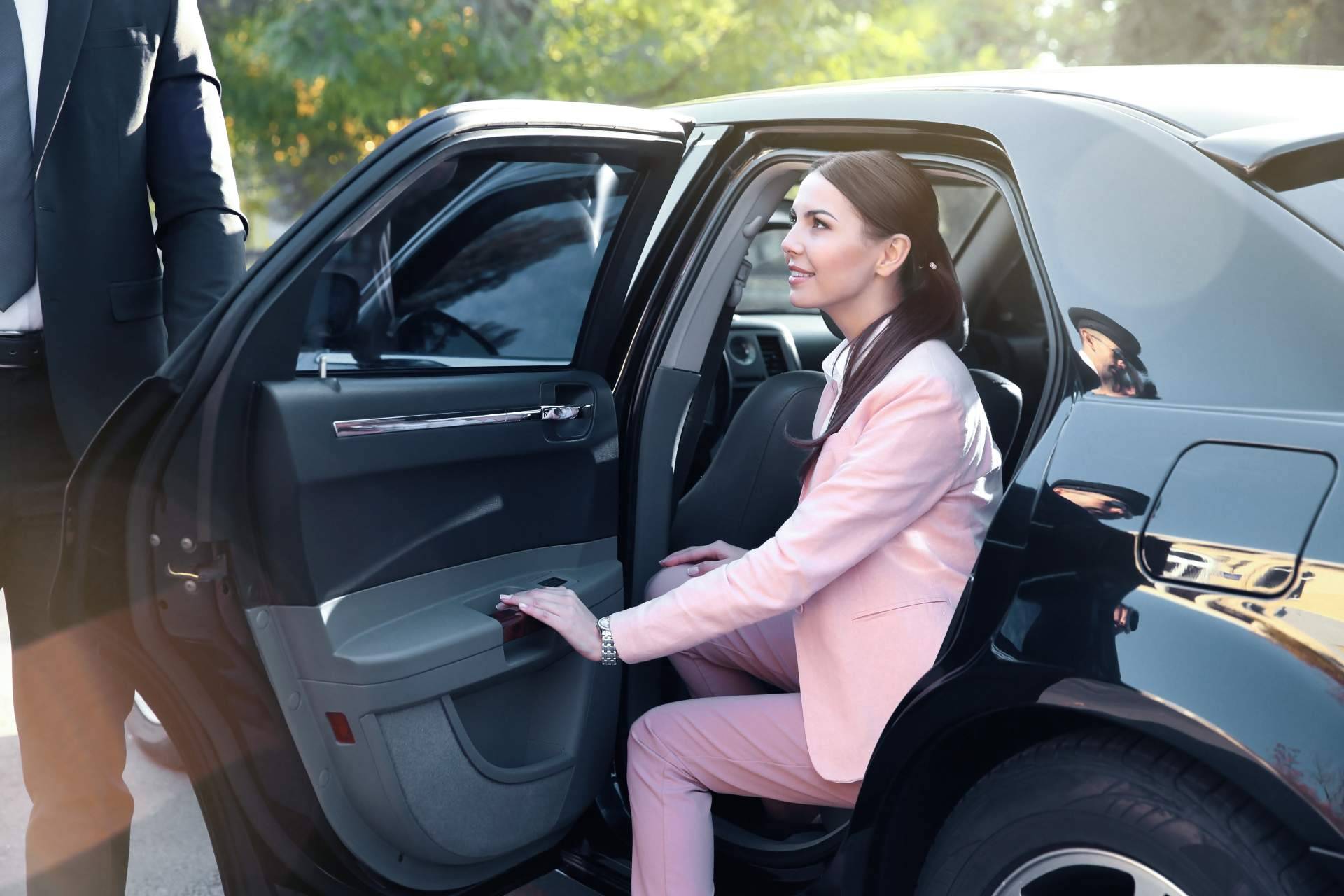 Alpha VIP Transfer ofrece un servicio de transfer privado en Ibiza