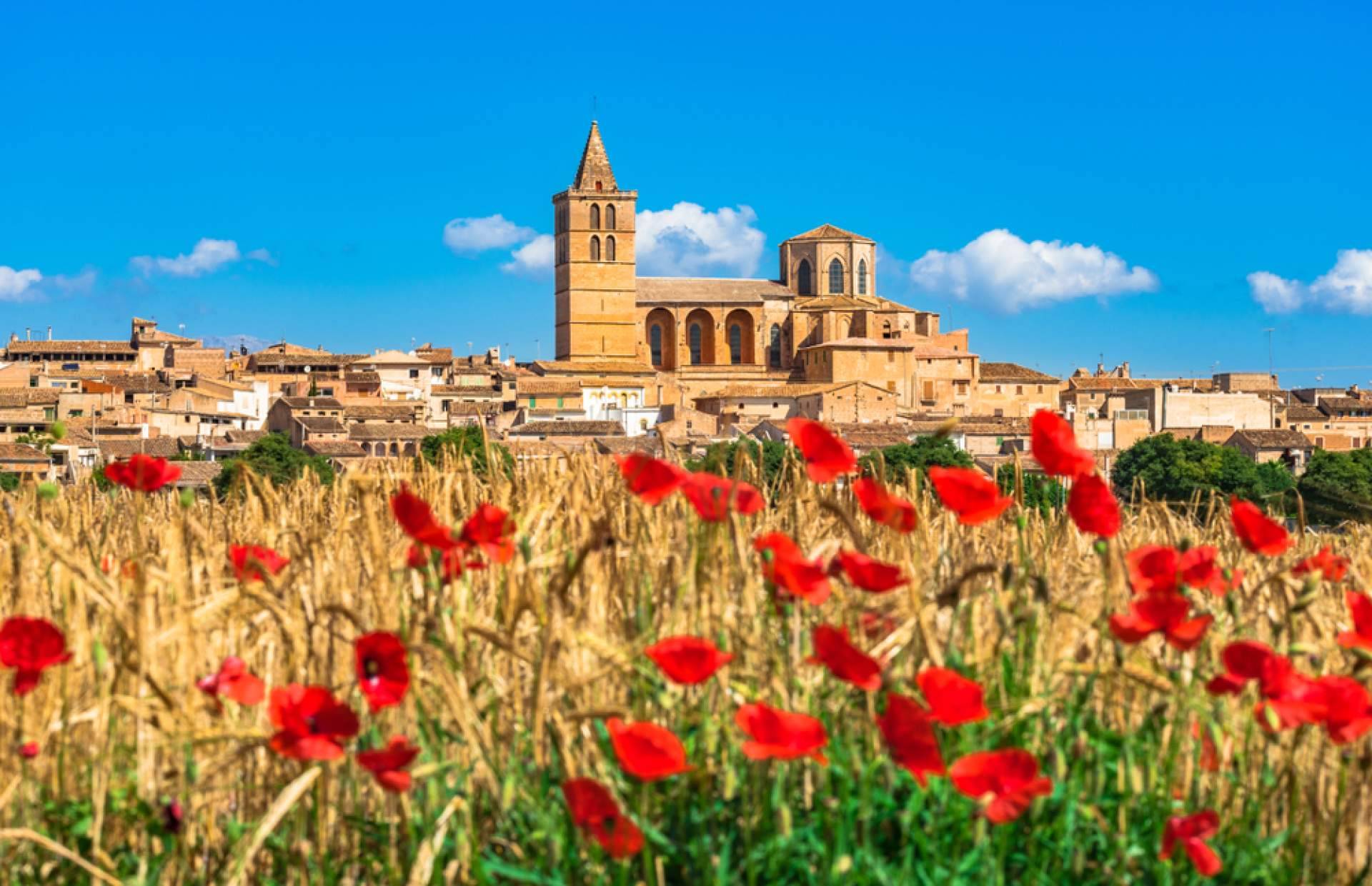 Pasar las vacaciones en una verdadera casa de campo en Sinéu, Mallorca, con ISholidays.com