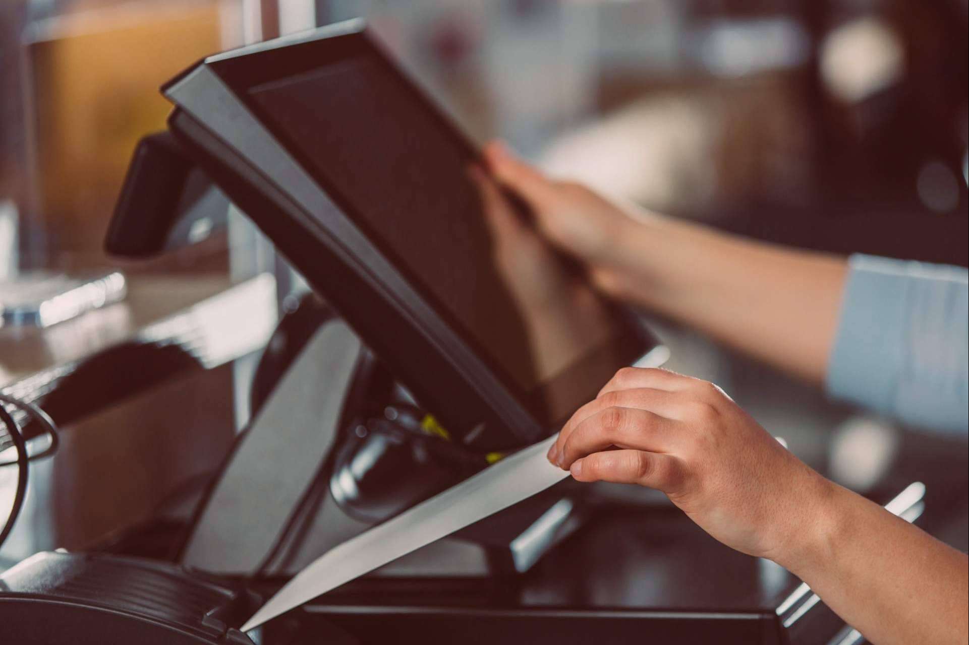 Innovación en hostelería, Qamarero revoluciona restaurantes