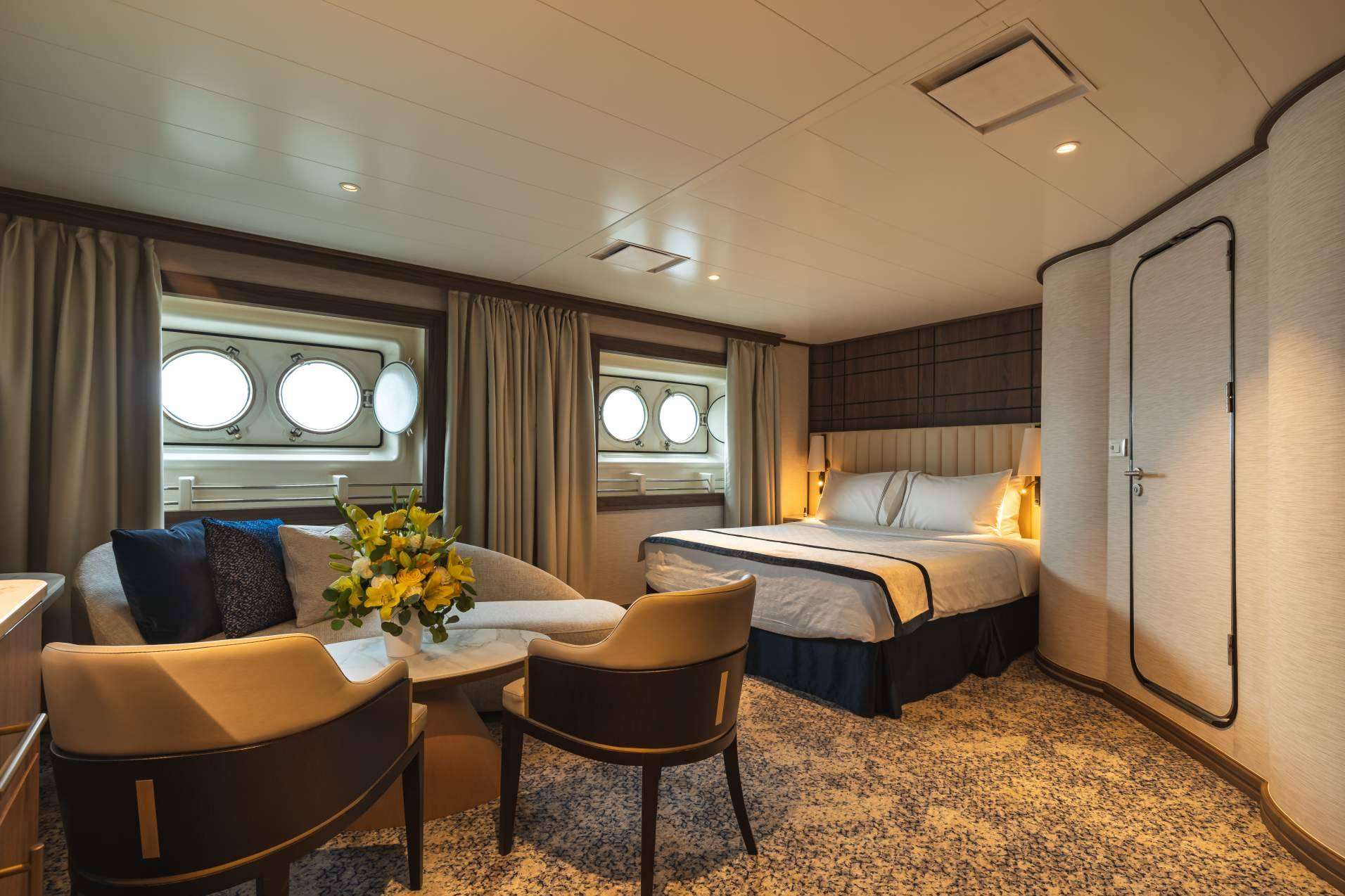 Windstar Cruises desvela su programación 2024/25 y un amplio programa de actualización de su flota