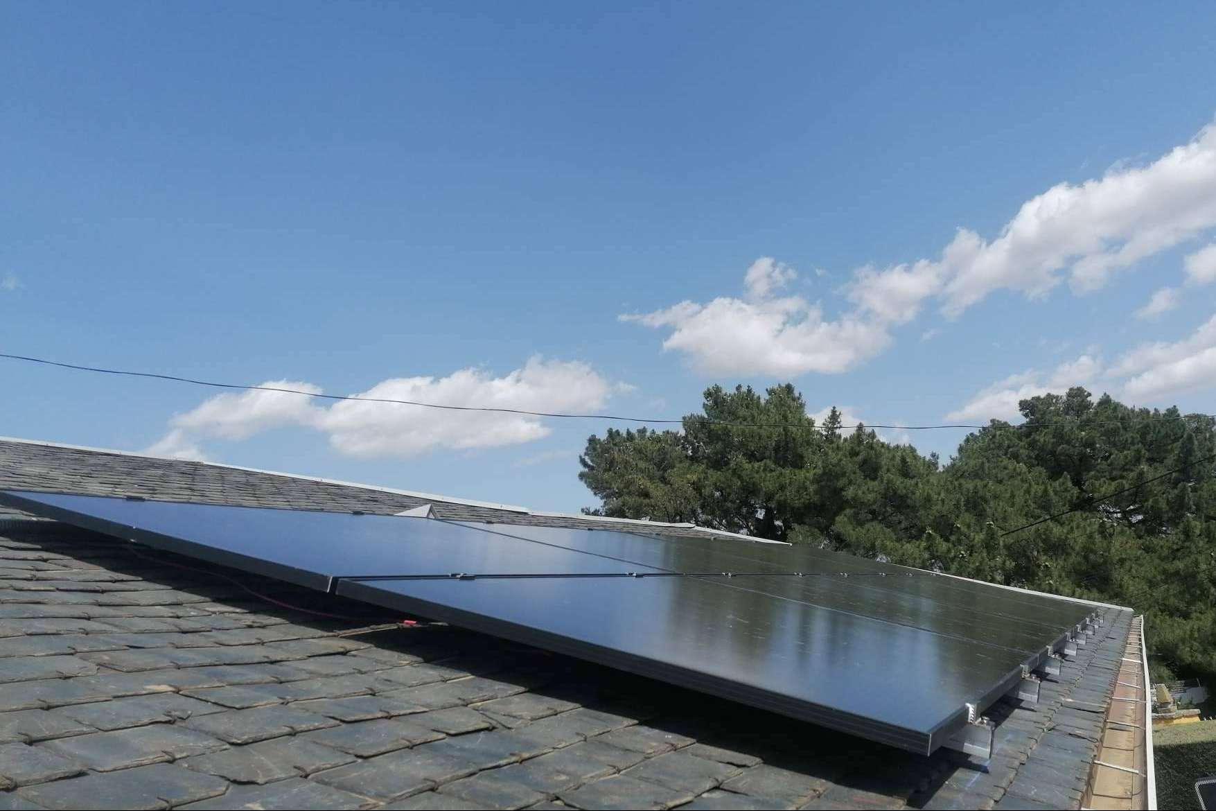 Realizar instalaciones de autoconsumo en segundas residencias, con el servicio de SUNNERS