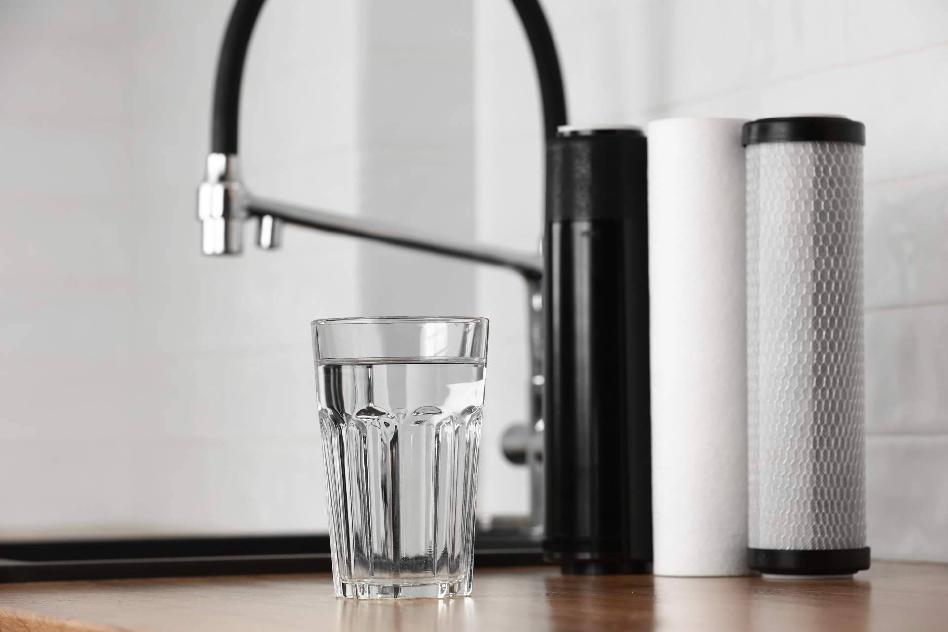 Tener agua sin cloro en casa, gracias a los tratamientos naturales de TNA