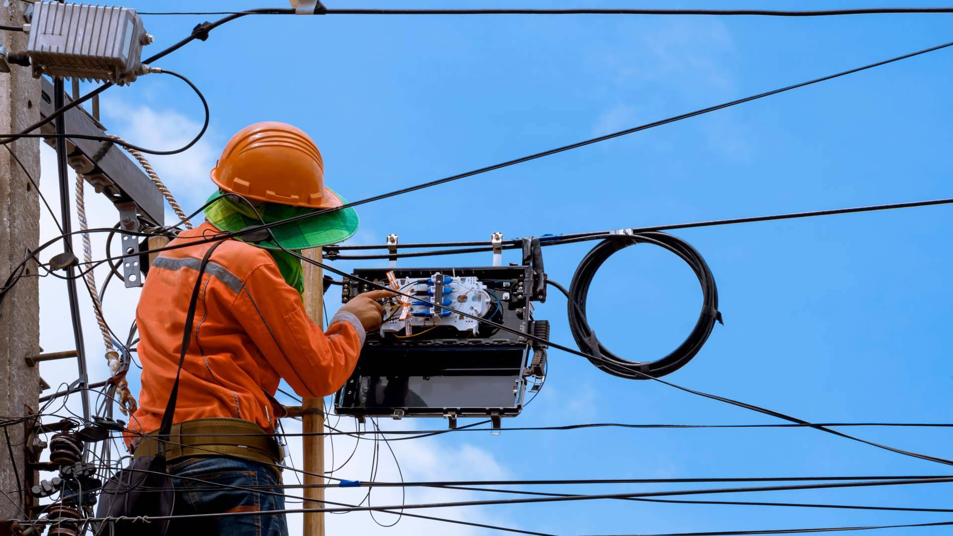 ¿En qué consiste la fibra óptica plástica?, de la mano de Actelser