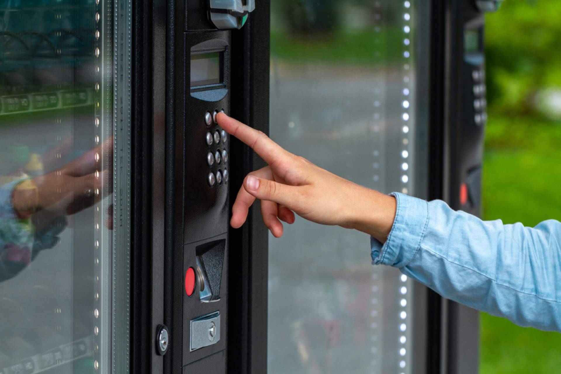 C&B Señor representa la revolución en el servicio de máquinas vending