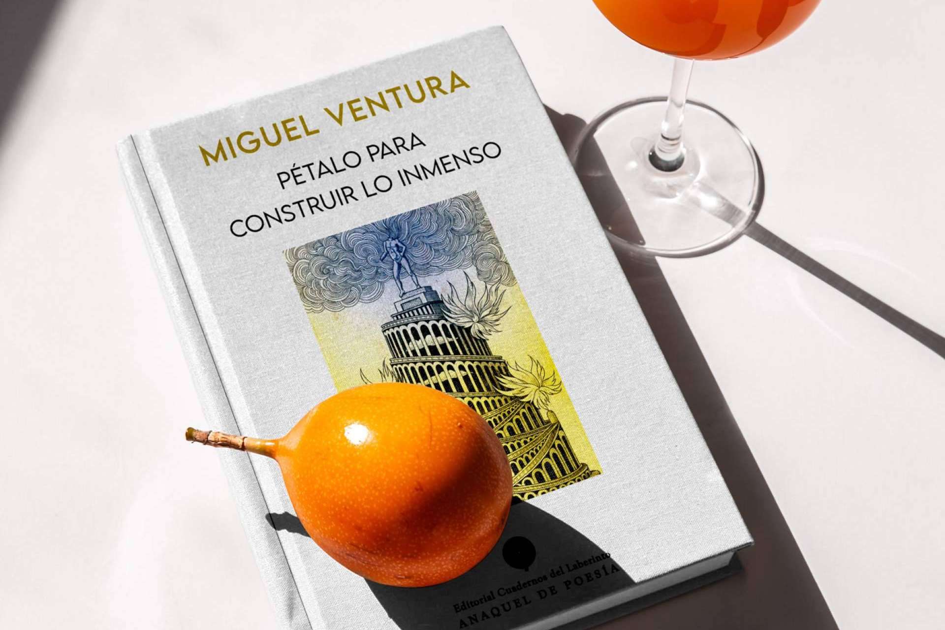 'Pétalo para construir lo inmenso', acerca al lector a los misterios eternos de la humanidad